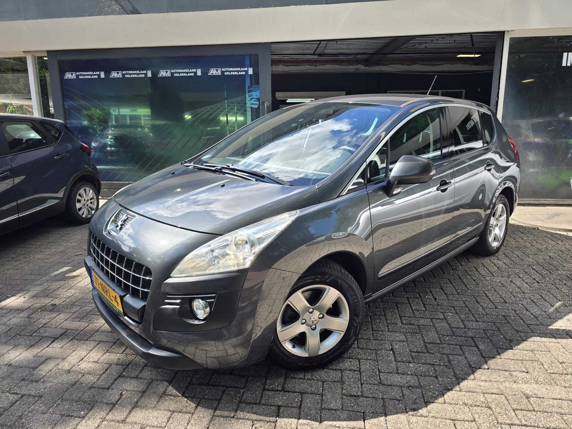Peugeot 3008 1.6 THP ST 2010 - voorkant