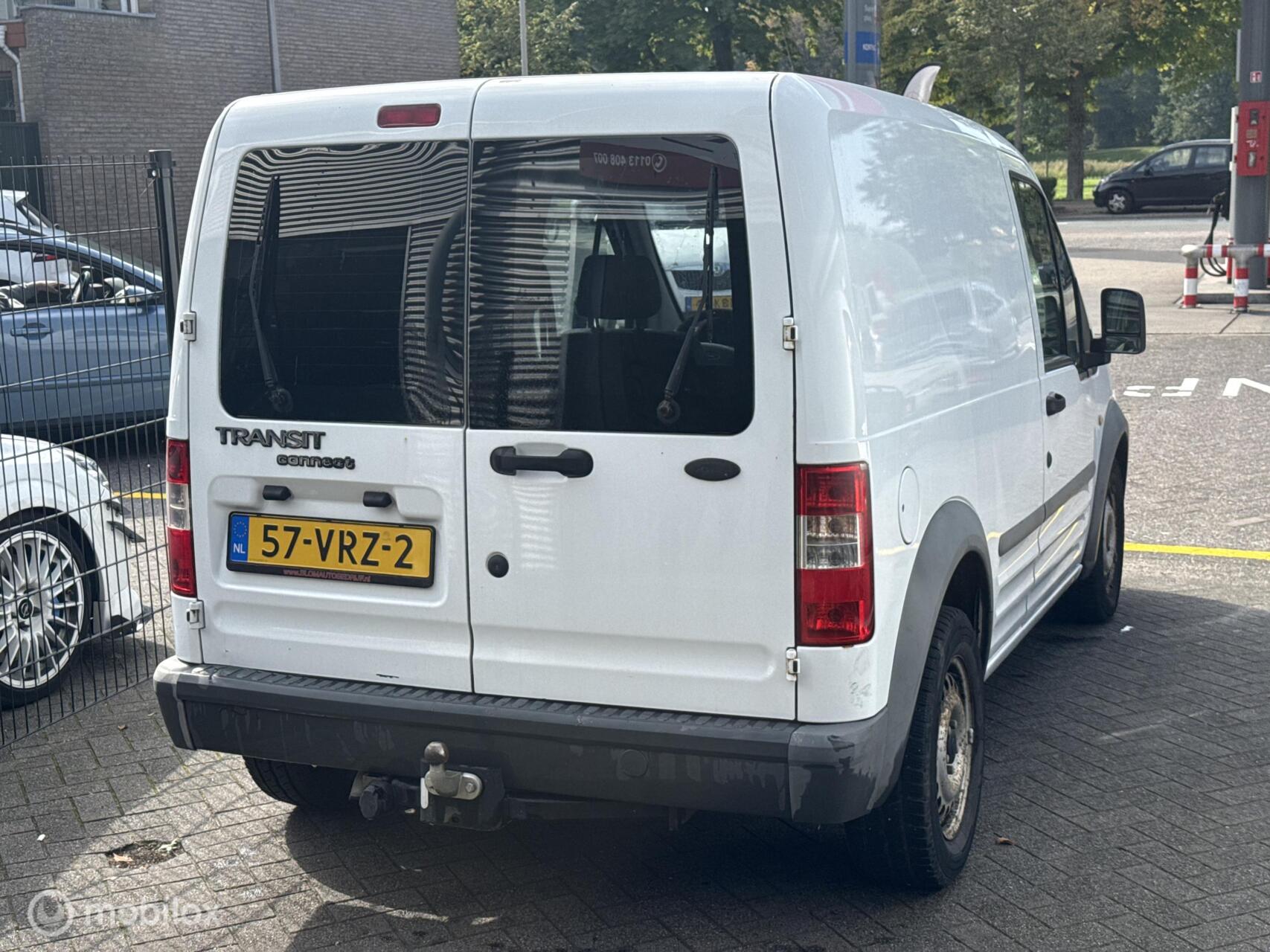 Foto van Ford Transit Connect T200s Van 1,8tdci 55