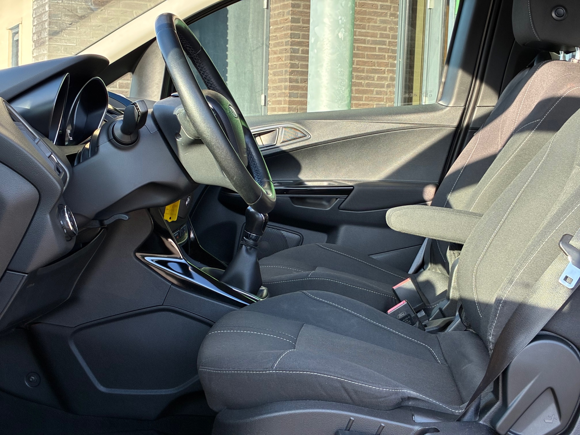 Foto van Ford B-max