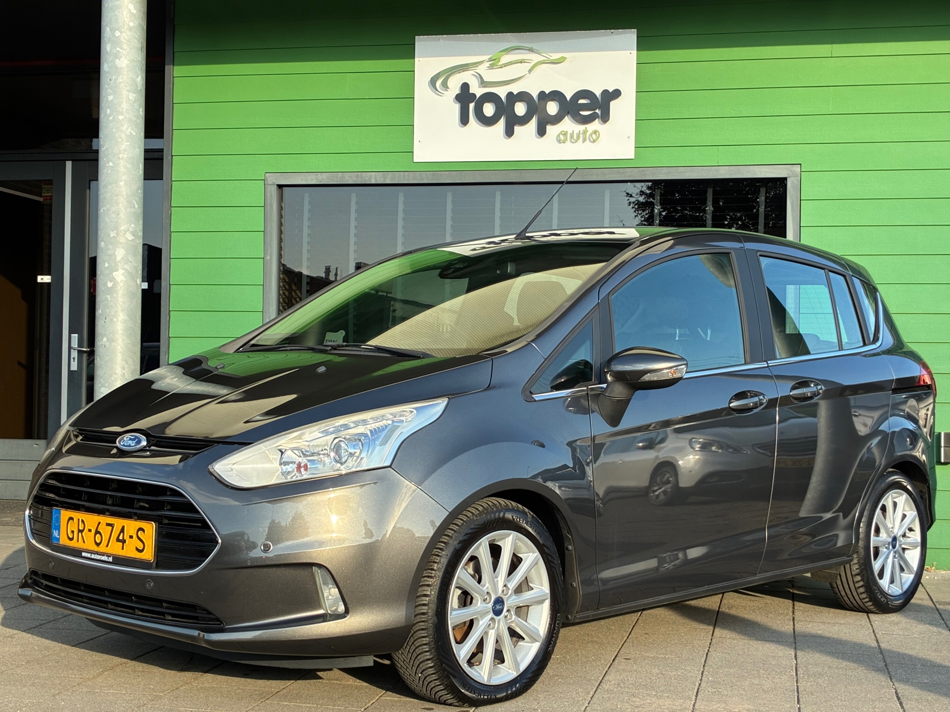 Foto van Ford B-max