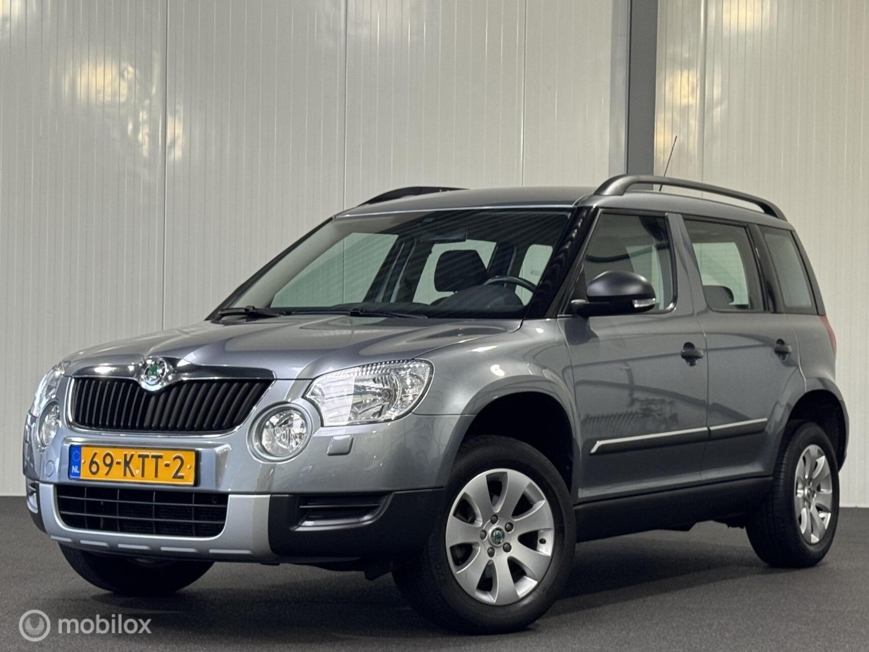 Skoda Yeti 1.2 TSI Active Plus [ NAP trekhaak cruise LM ] 2010 - voorkant