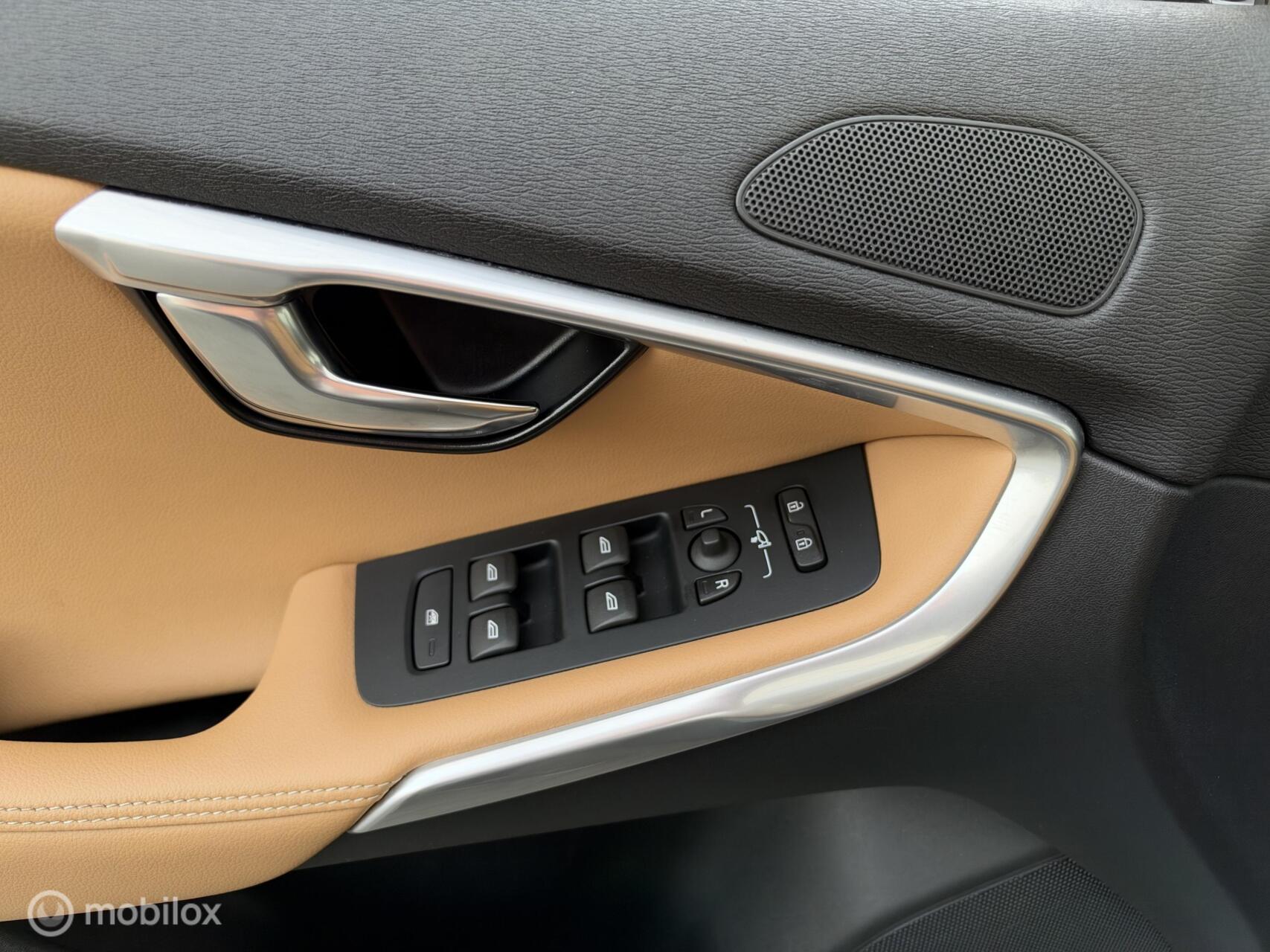 Foto van Volvo V40 Cross Country
