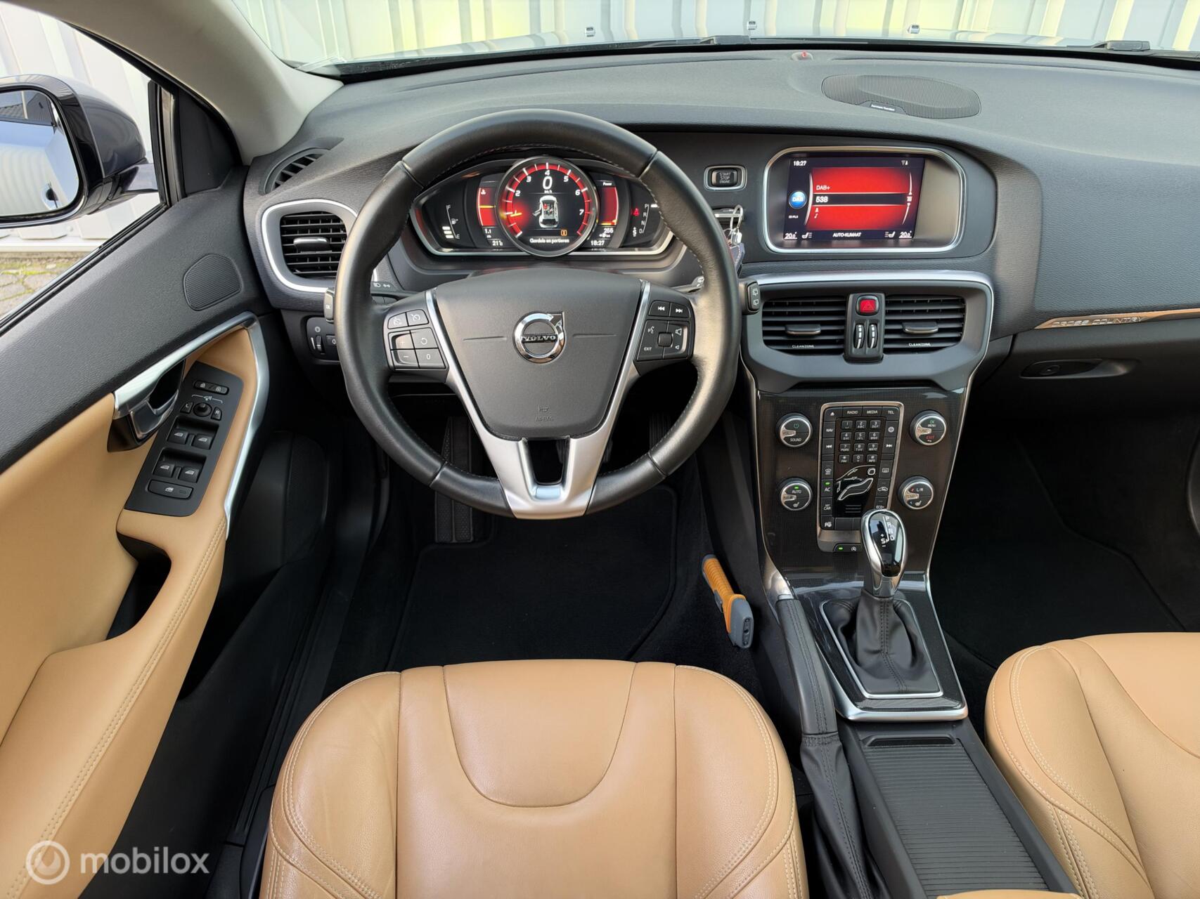 Foto van Volvo V40 Cross Country