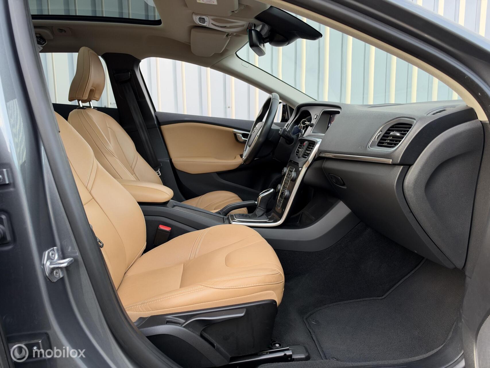 Foto van Volvo V40 Cross Country