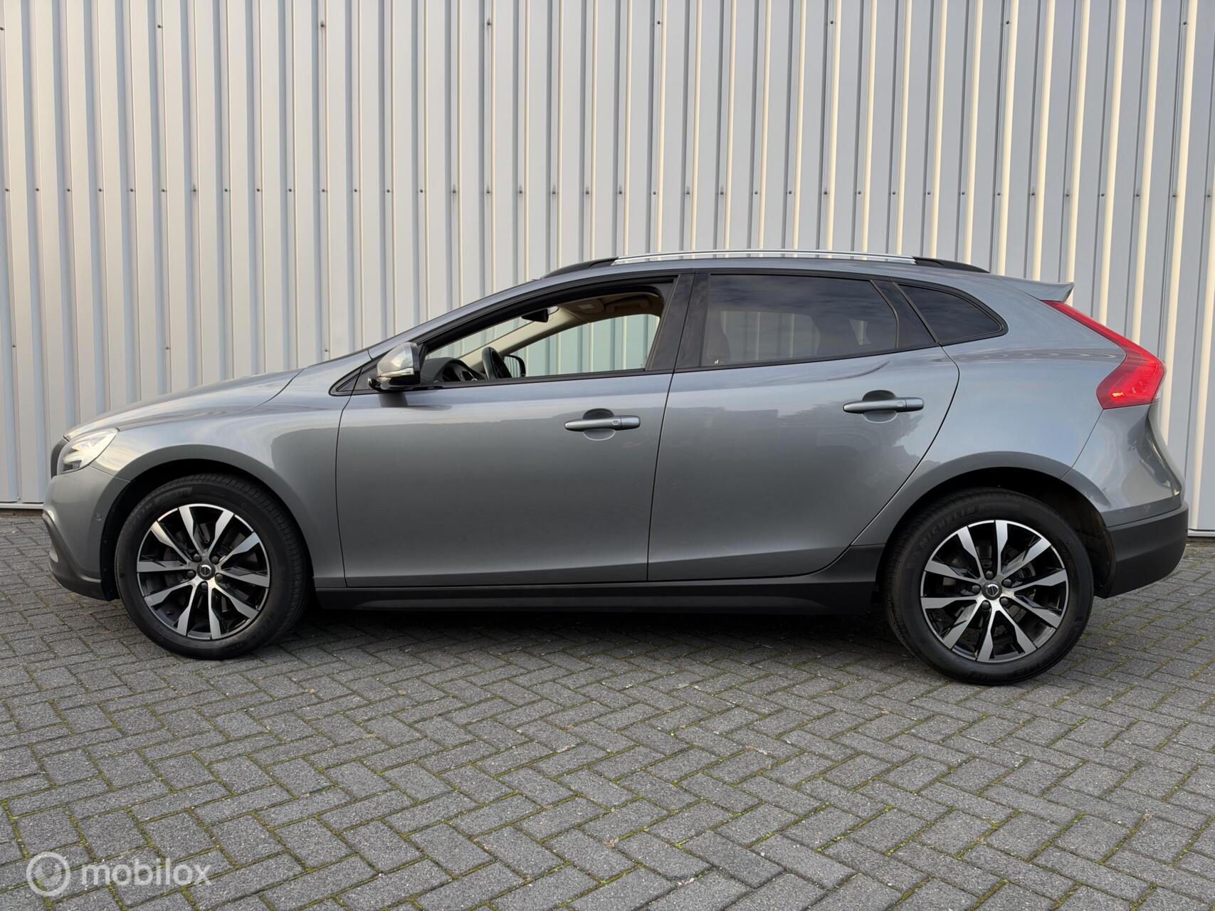 Foto van Volvo V40 Cross Country