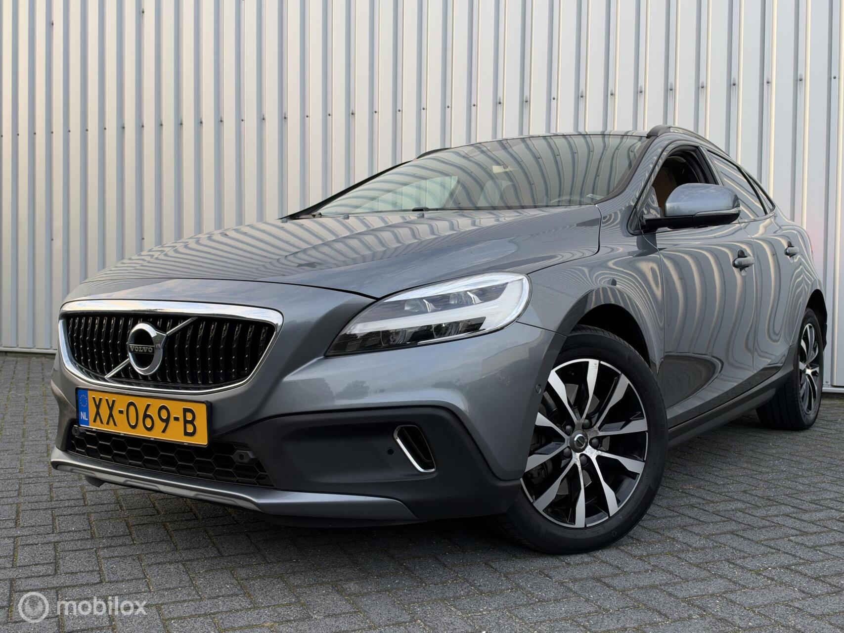 Foto van Volvo V40 Cross Country