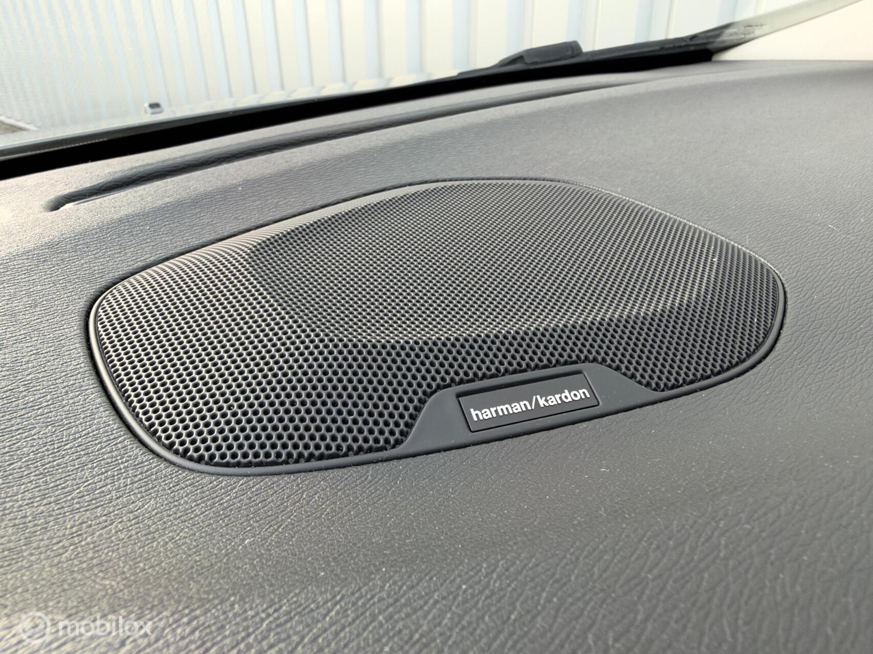 Foto van Volvo V40 Cross Country