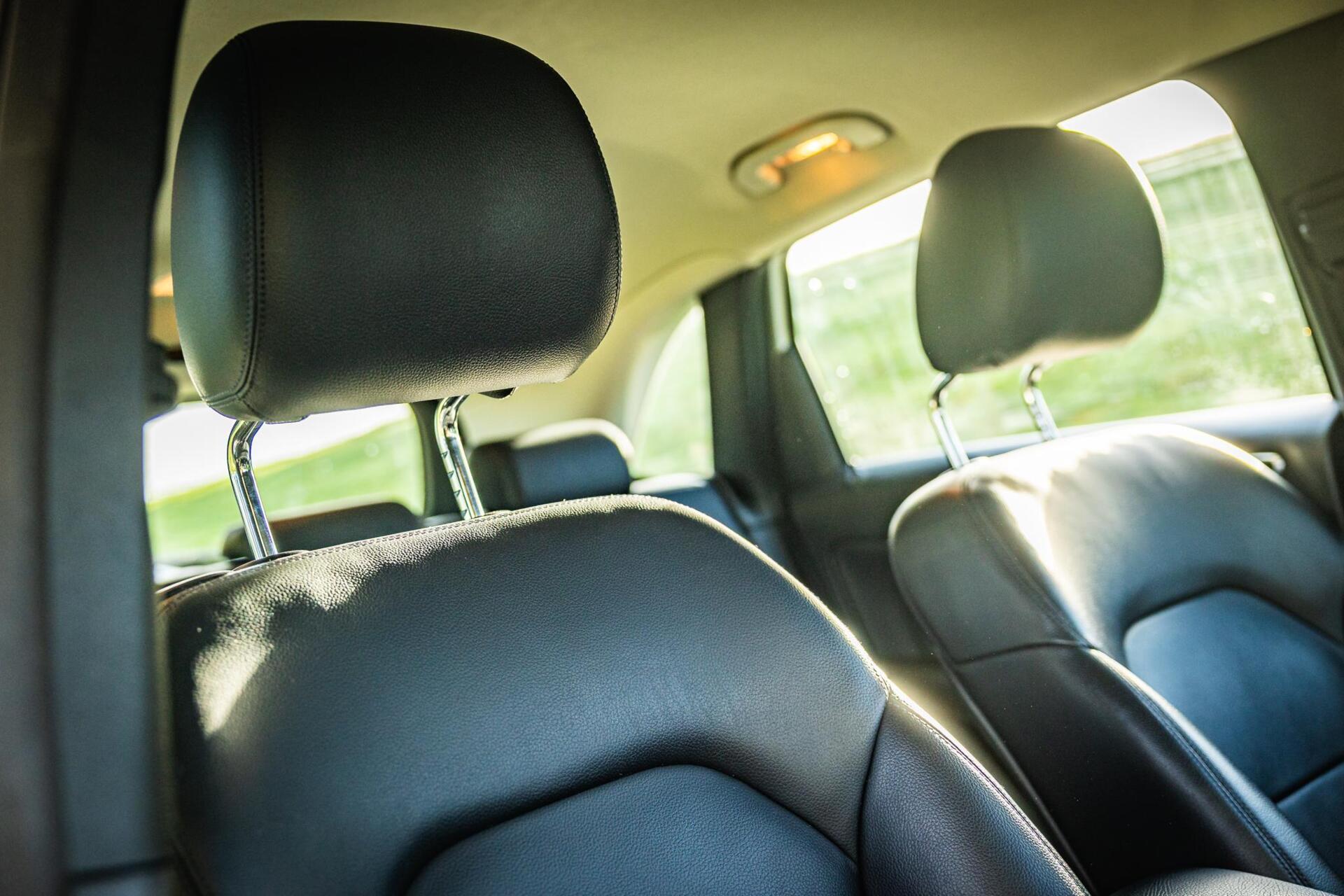 Foto van Mercedes-Benz B 180