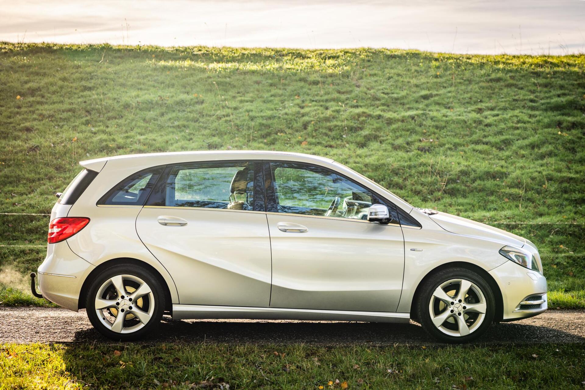 Foto van Mercedes-Benz B 180