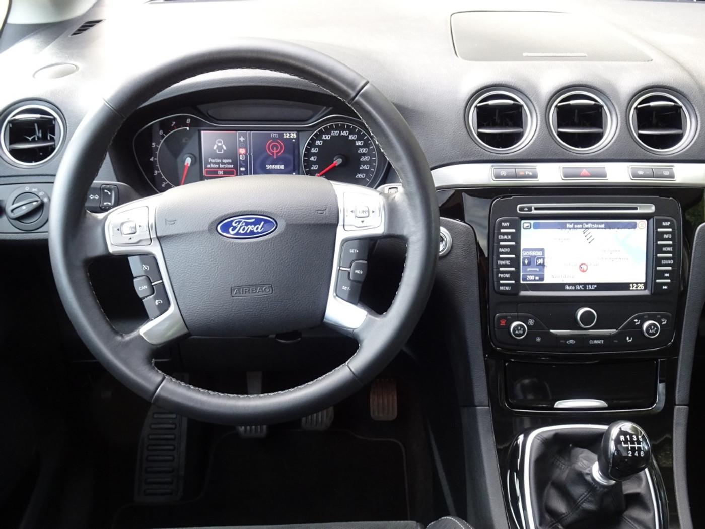 Foto van Ford S-max