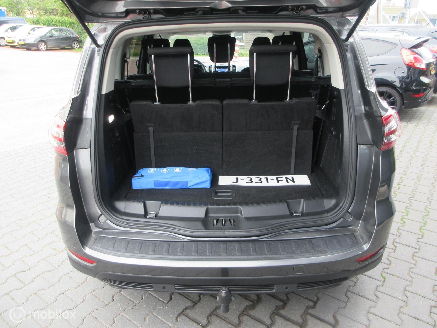 Foto van Ford S-max