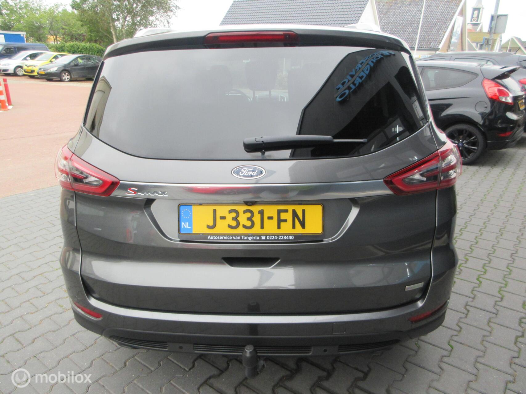 Foto van Ford S-max