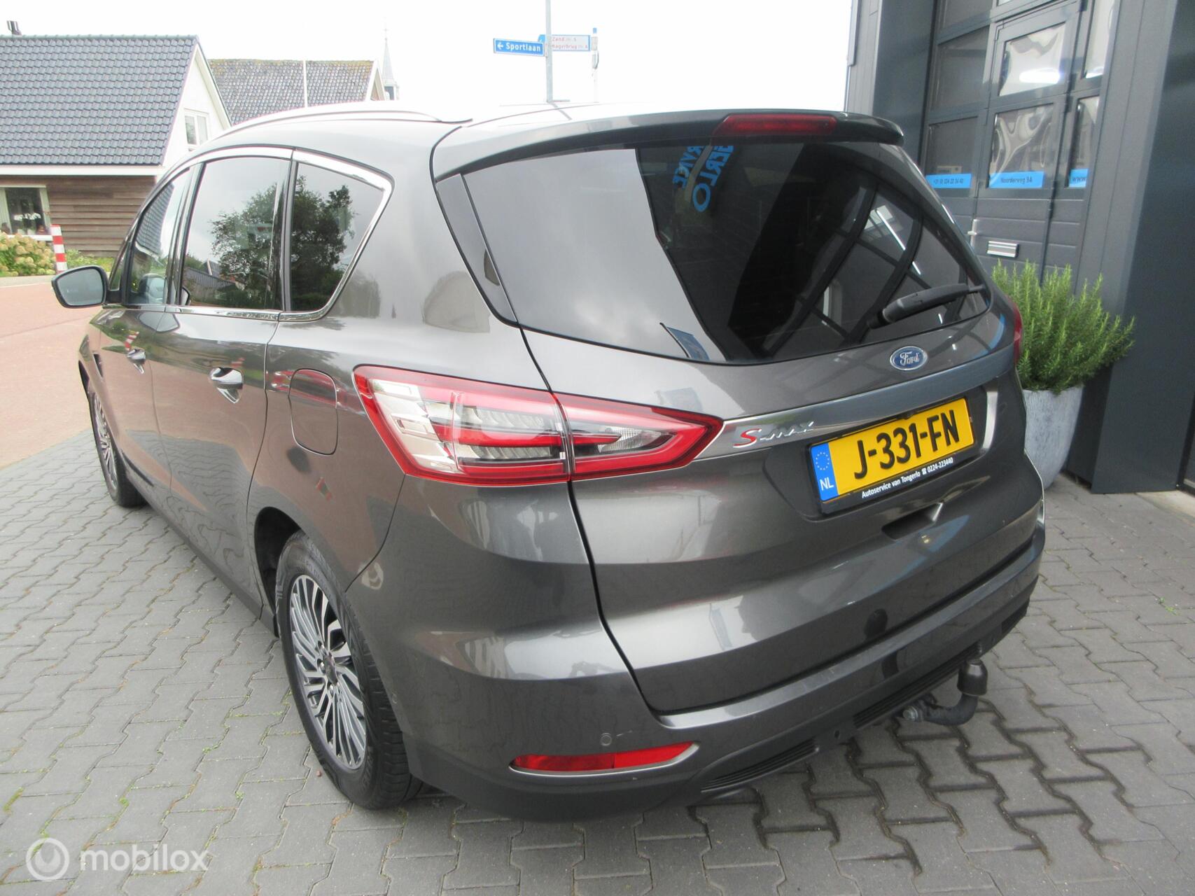 Foto van Ford S-max