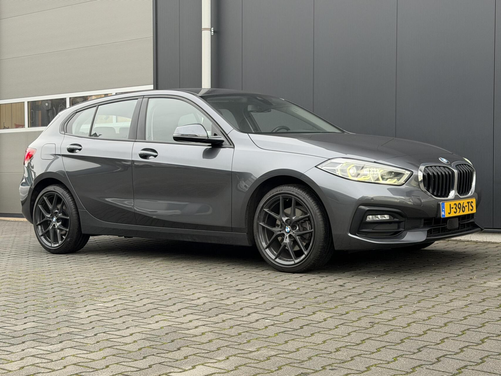 Foto van BMW 118i