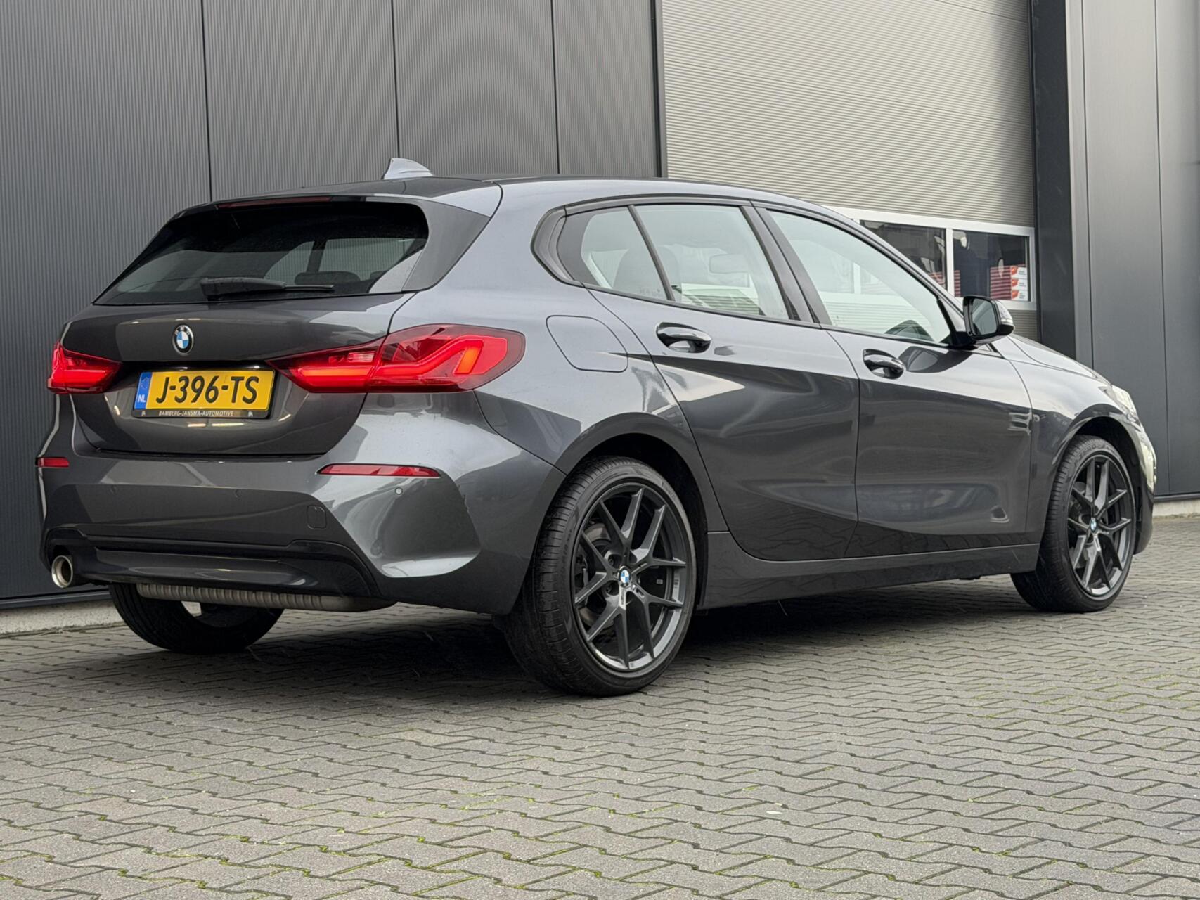 Foto van BMW 118i