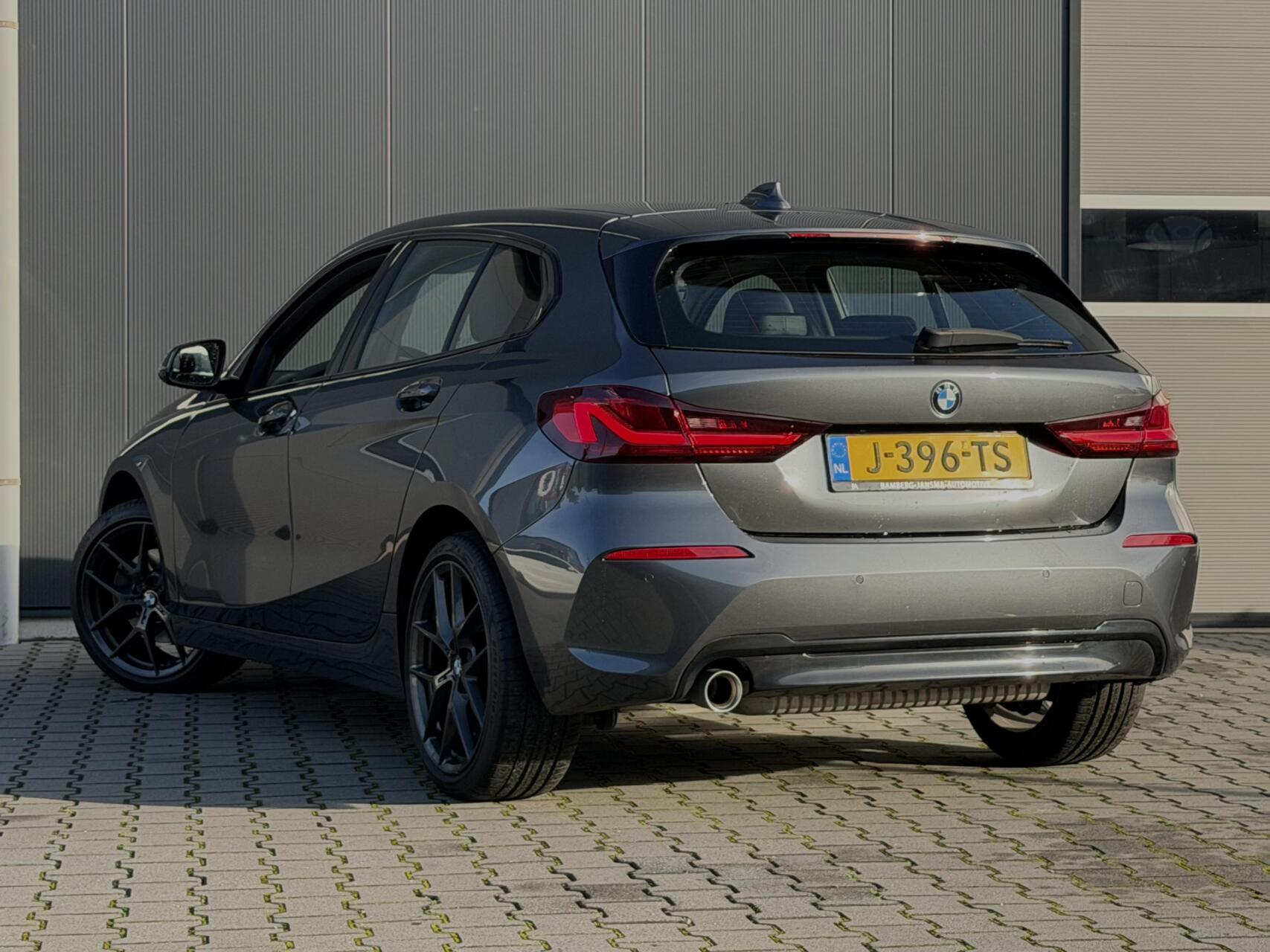 Foto van BMW 118i
