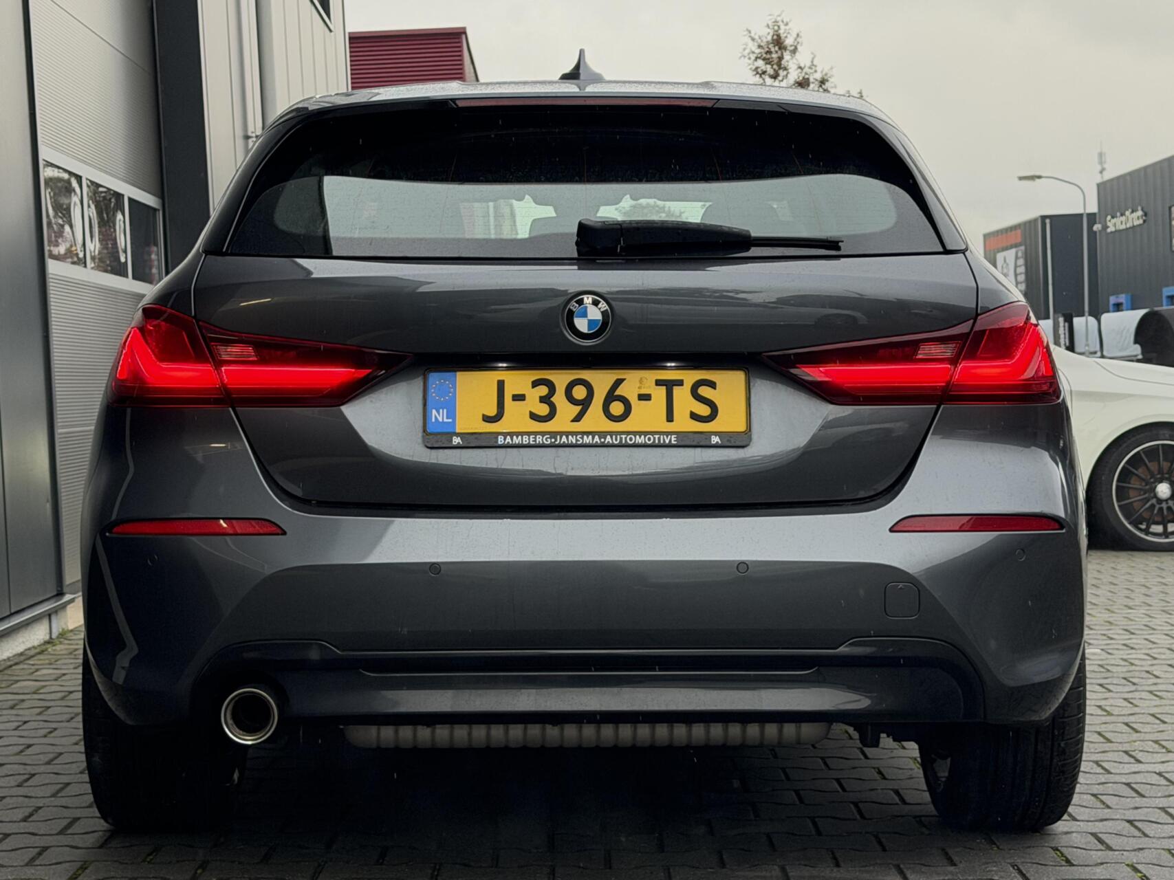 Foto van BMW 118i