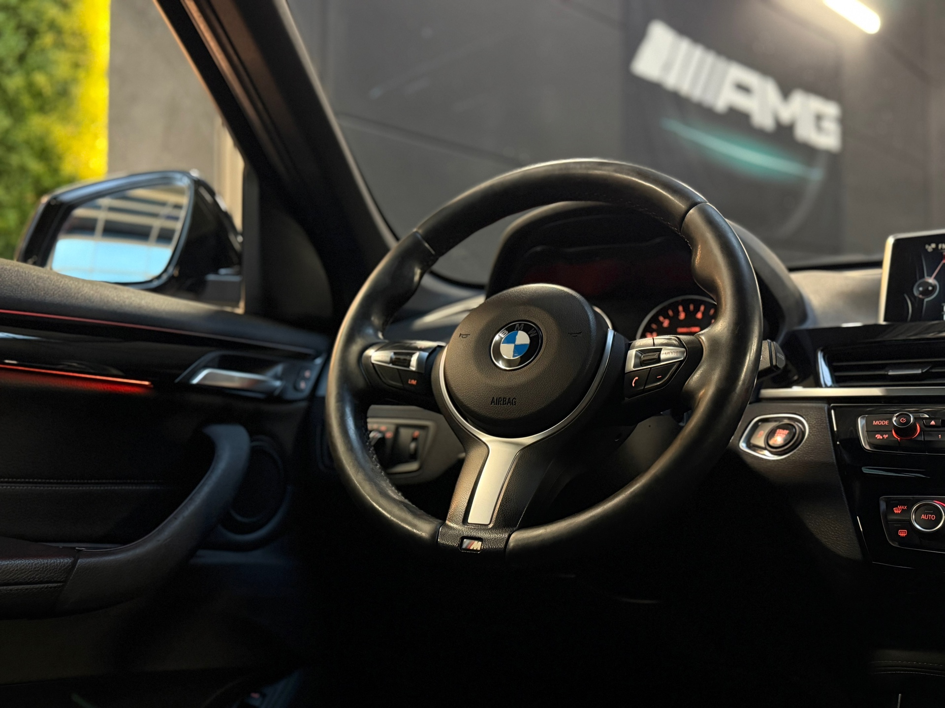 Foto van BMW X1 Sdrive20i