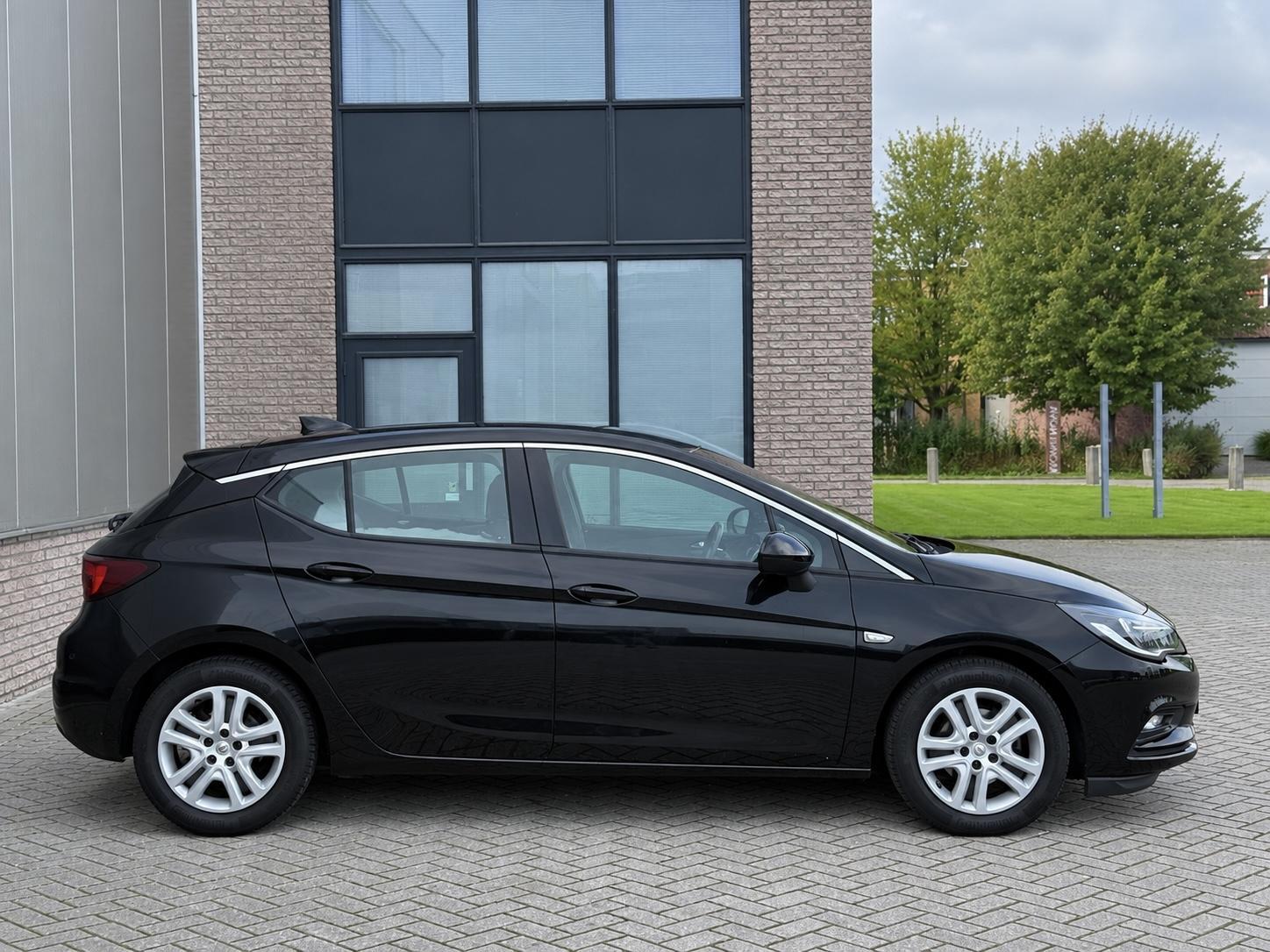 Foto van Opel Astra+