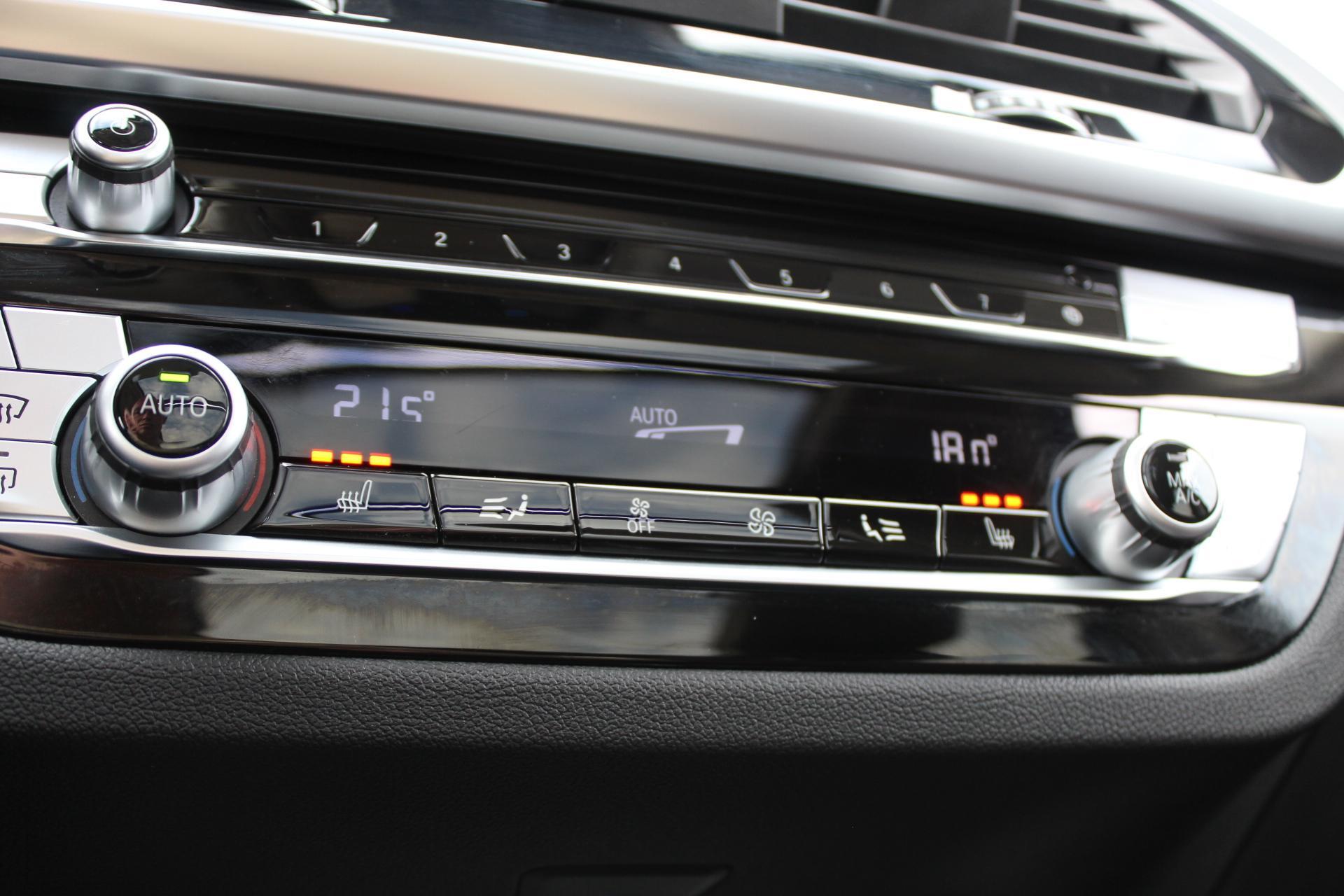 Foto van BMW Ix3