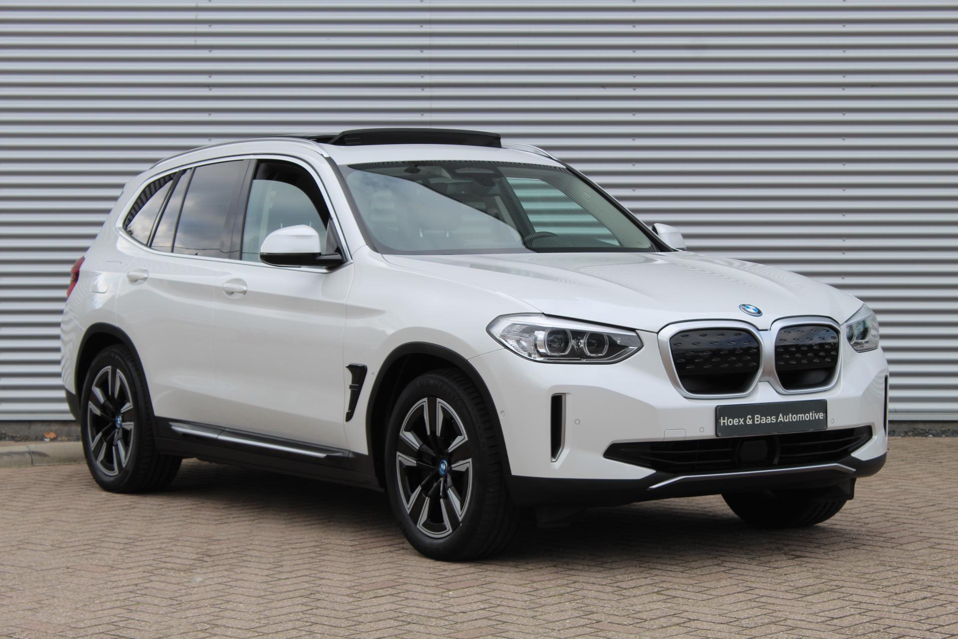 Foto van BMW Ix3