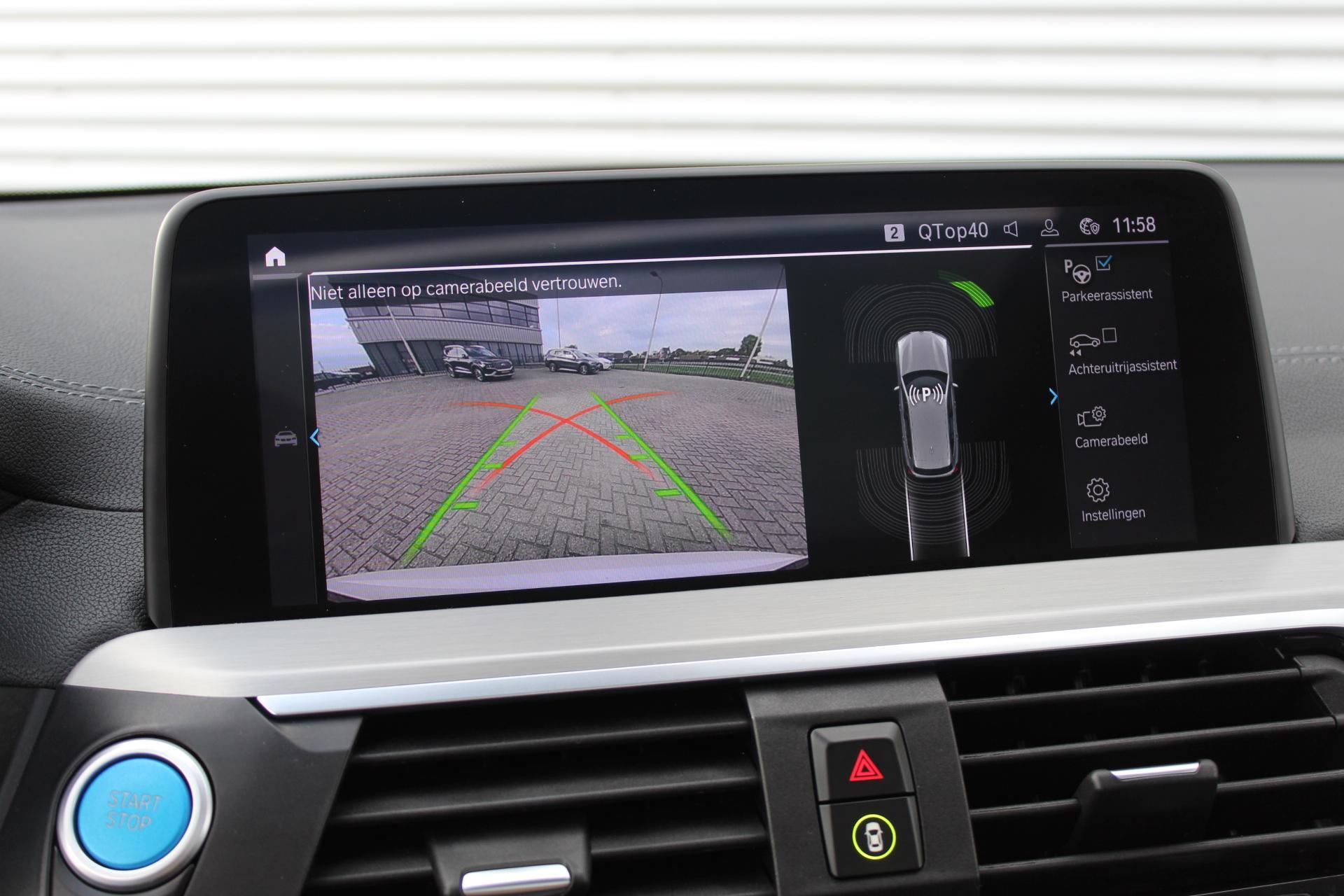 Foto van BMW Ix3