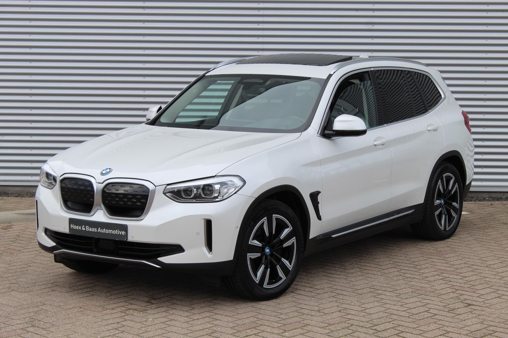 Foto van BMW Ix3