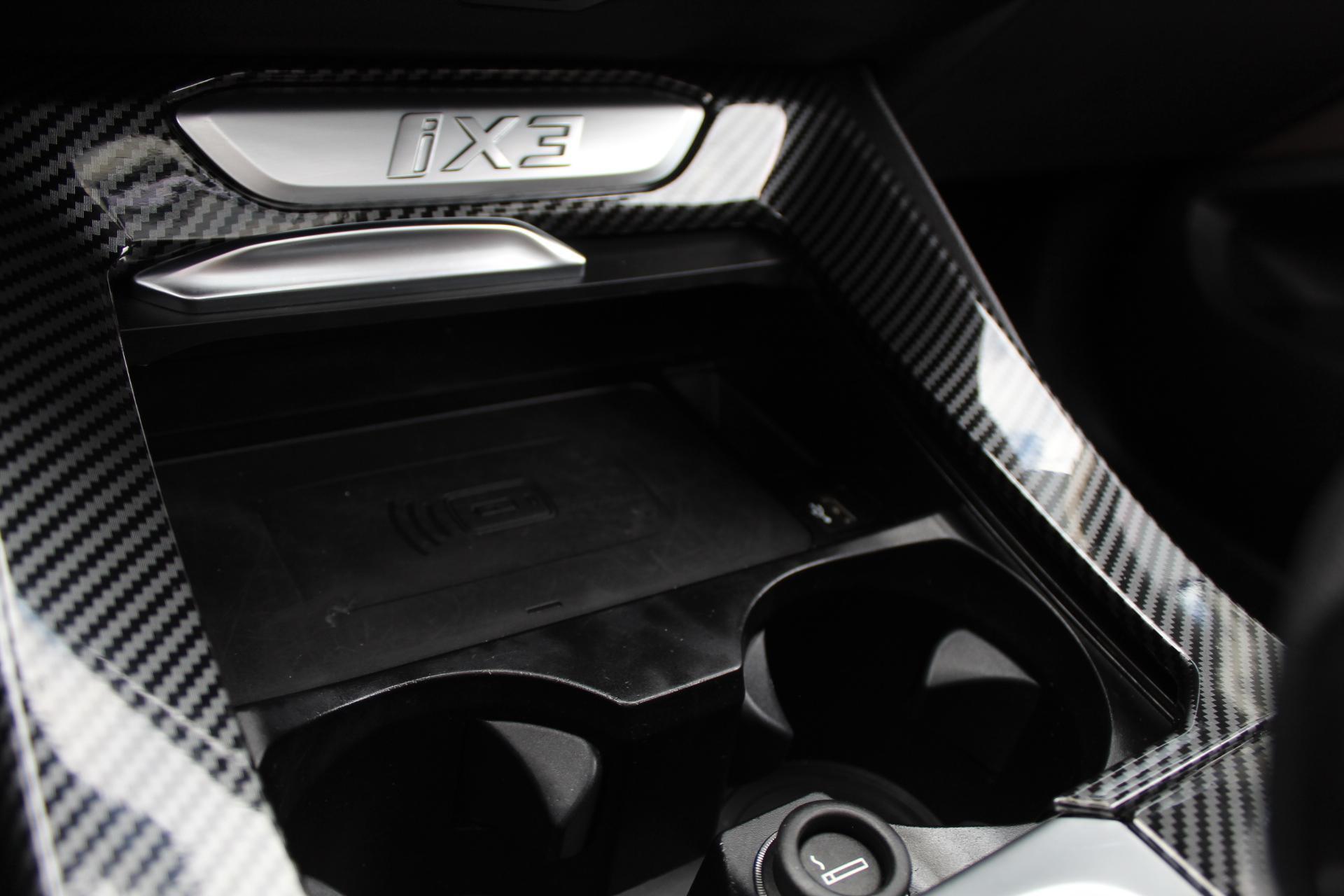 Foto van BMW Ix3