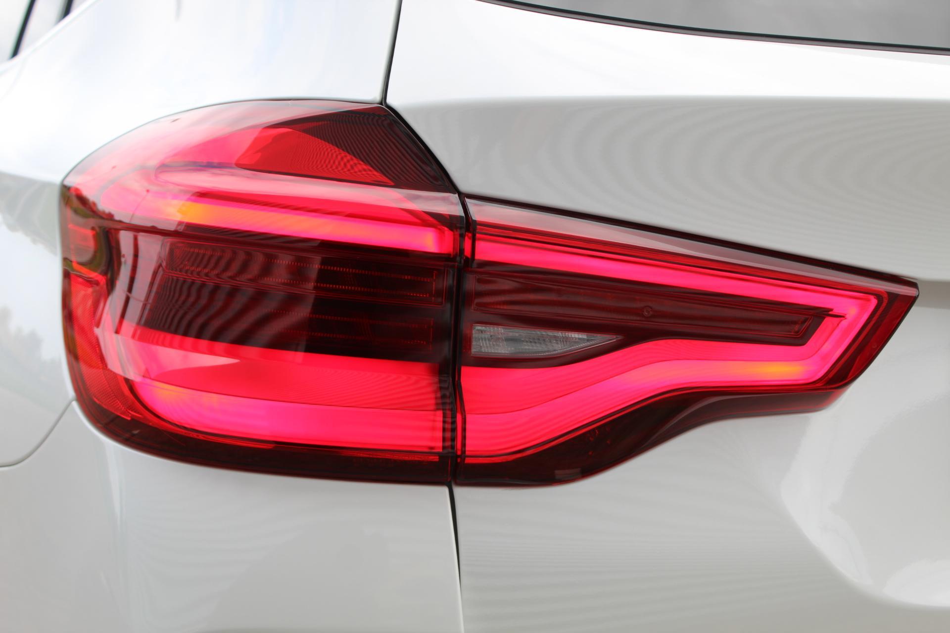 Foto van BMW Ix3