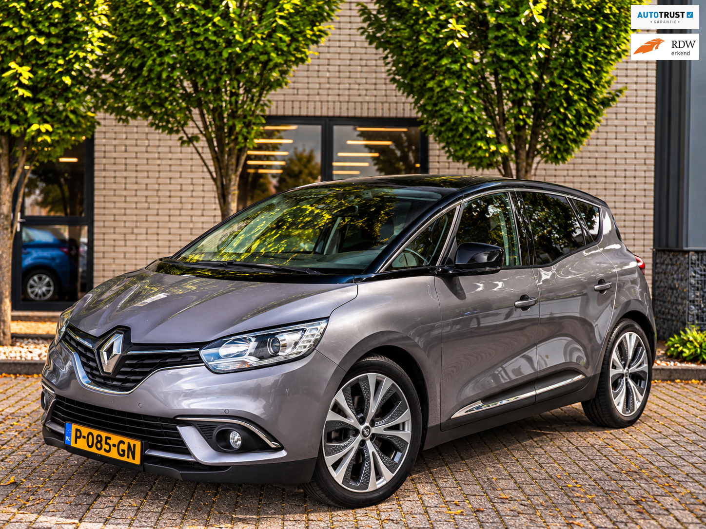 Renault Scenic 1.2 TCe Intens Navi|ClimateControl|PDC V/A|DAB+|APK 2027 2017 - voorkant