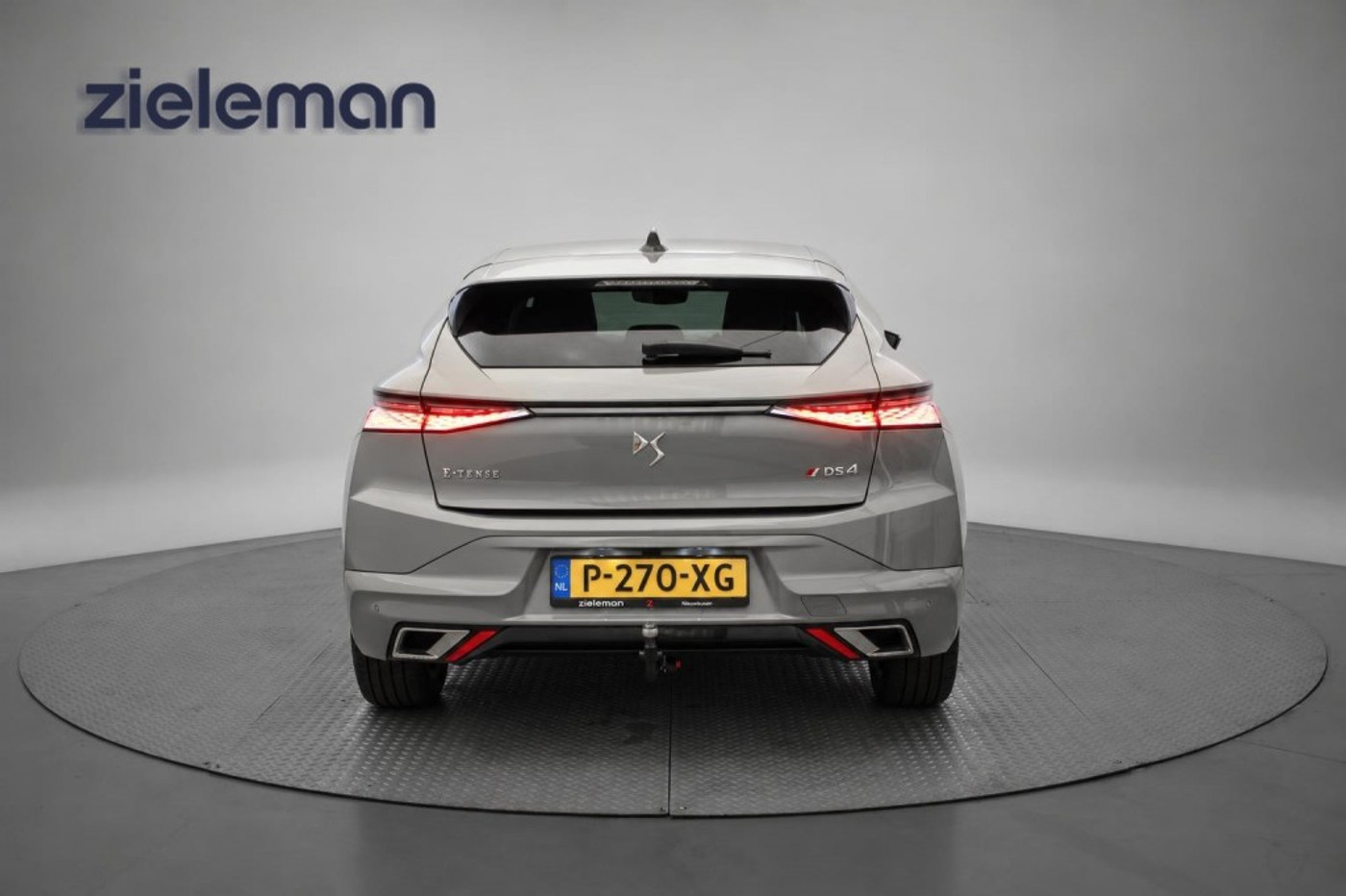 Foto van DS Ds4