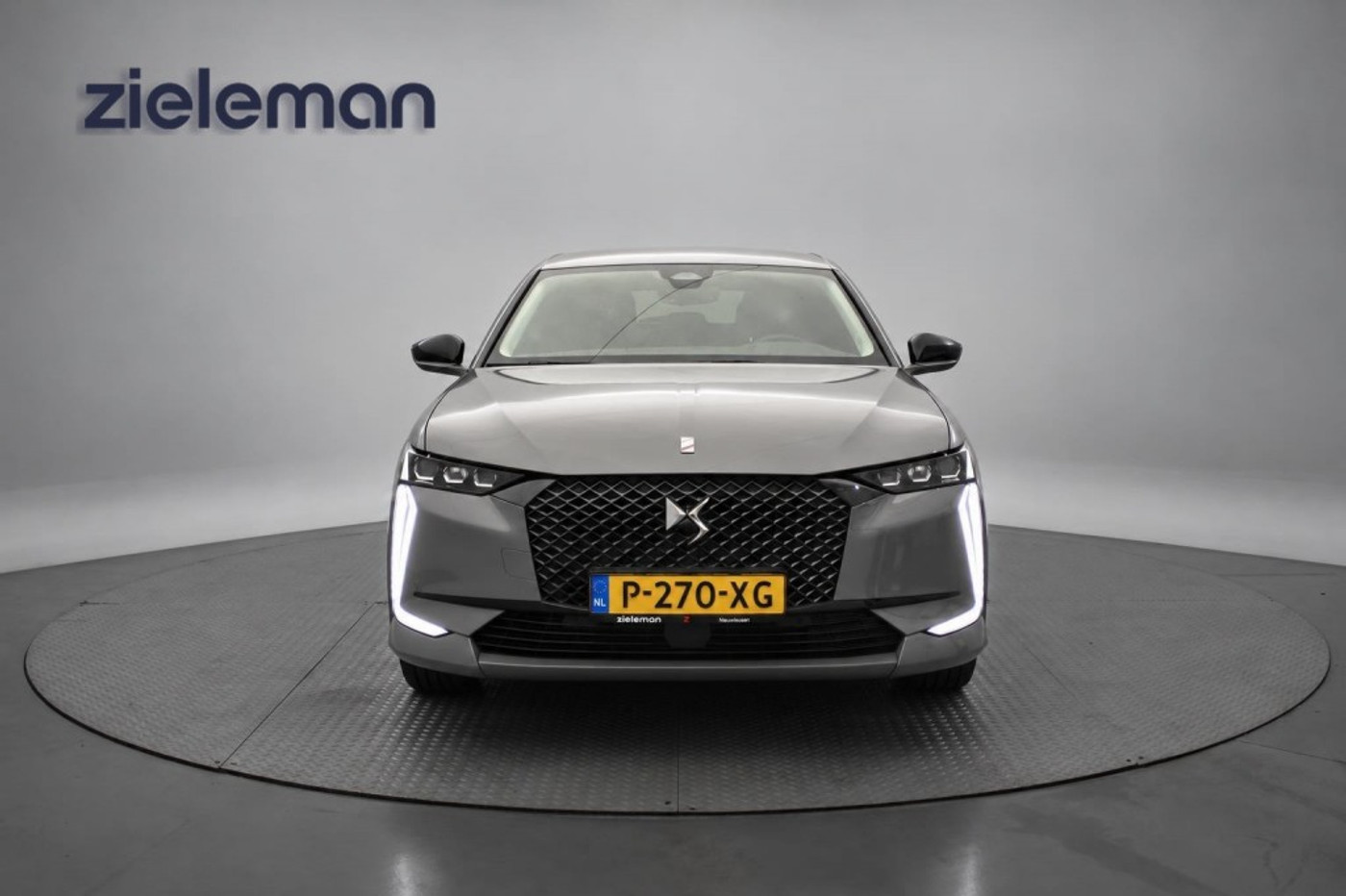 Foto van DS Ds4