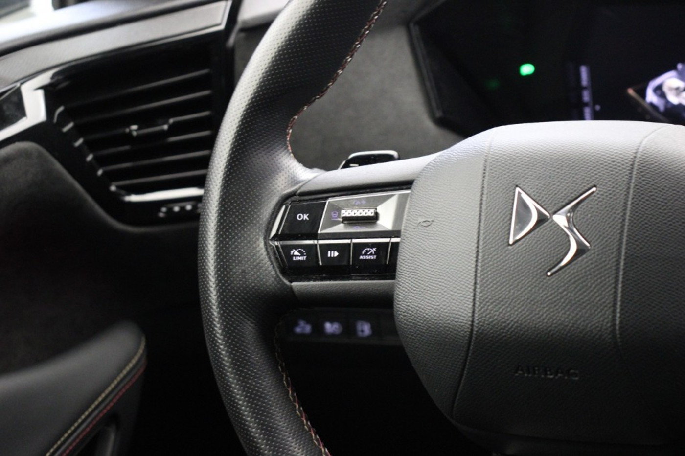 Foto van DS Ds4