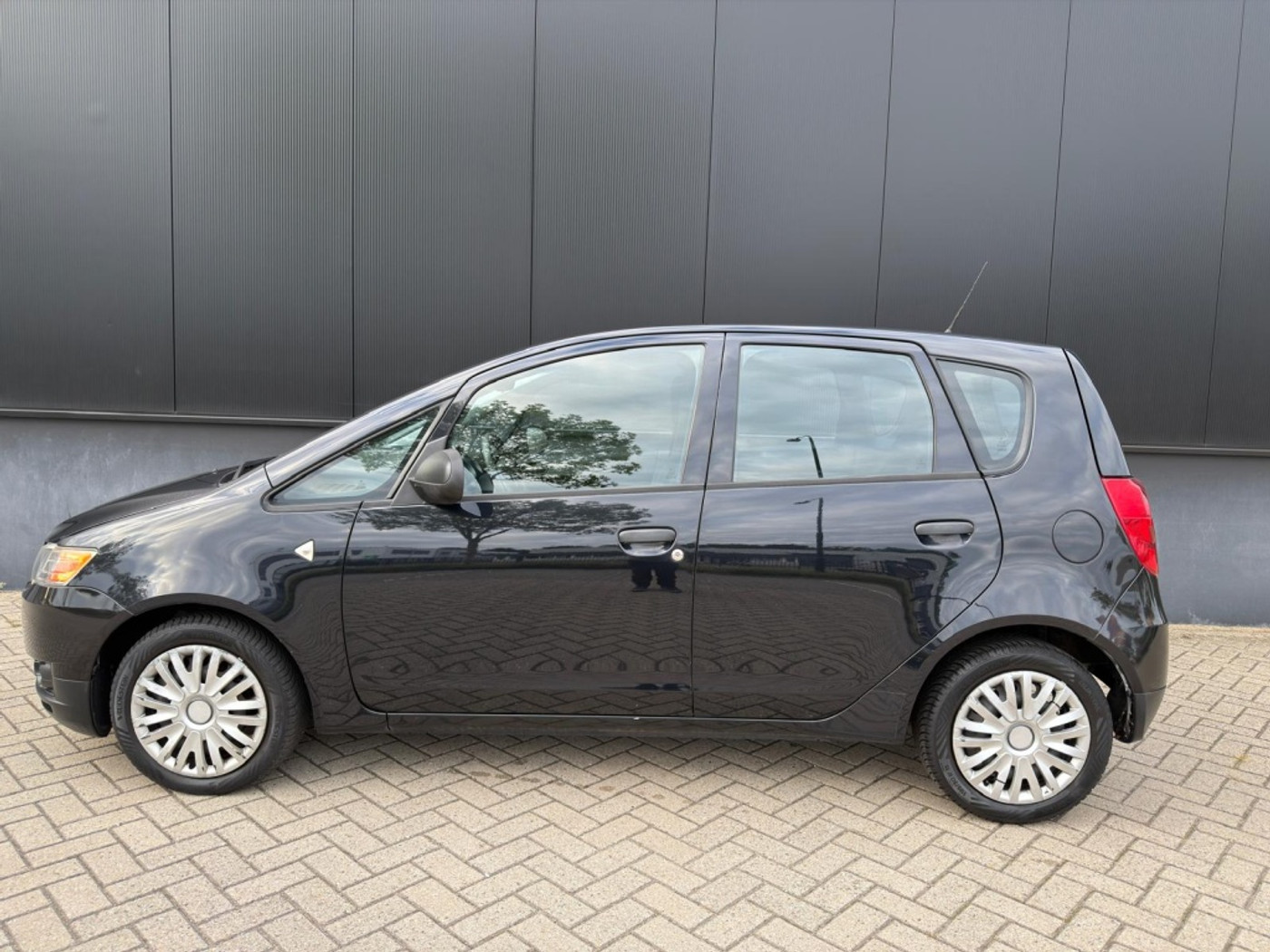 Foto van Mitsubishi Mitsubishi Colt