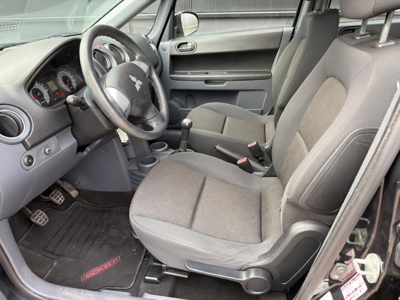 Foto van Mitsubishi Mitsubishi Colt