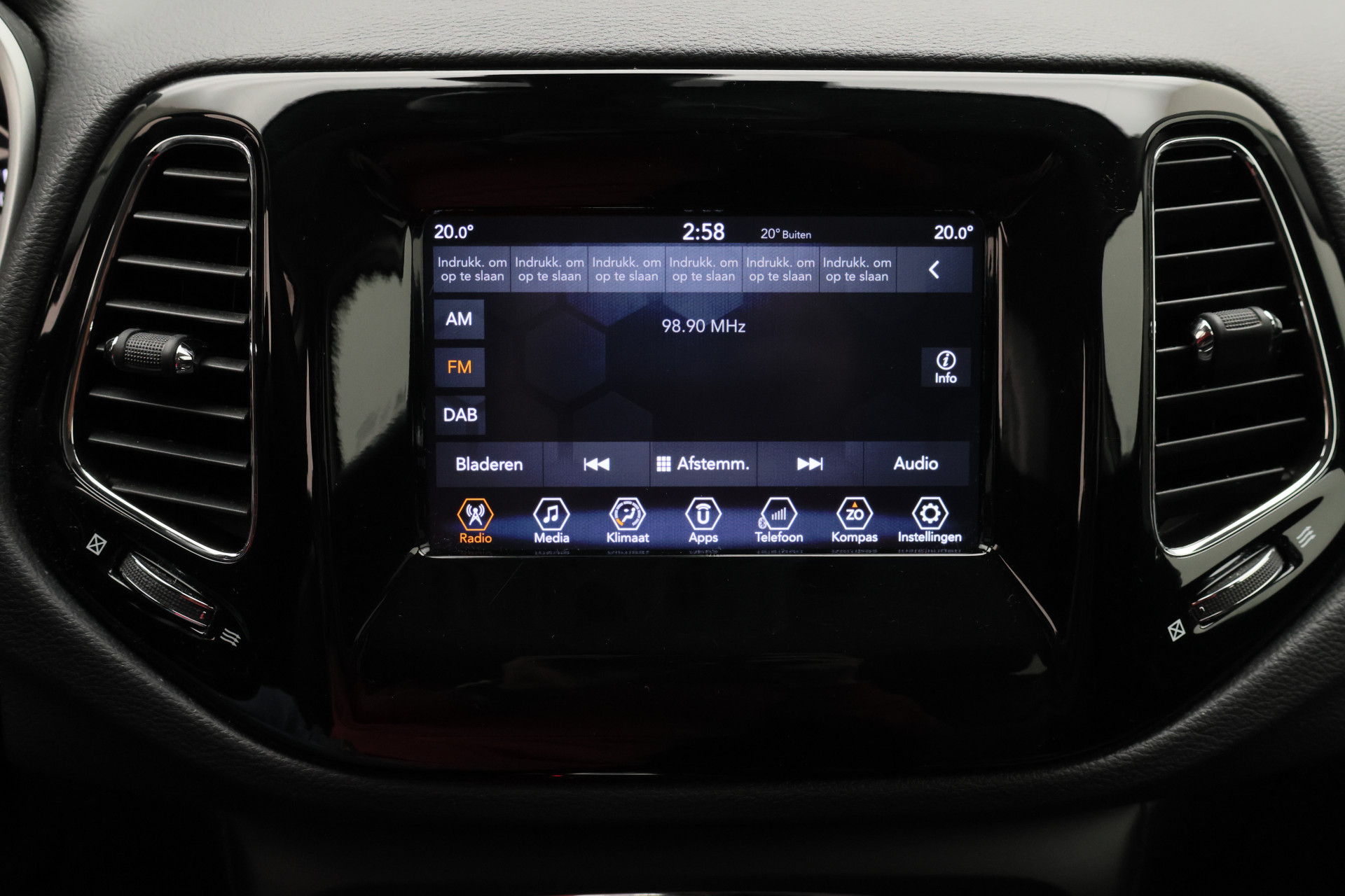 Foto van Jeep Compass