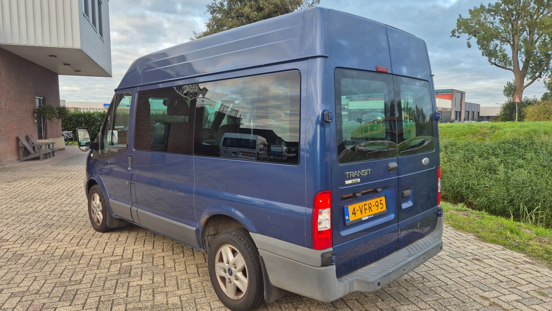 Foto van Ford Transit 300s Van 115dpf 4.36