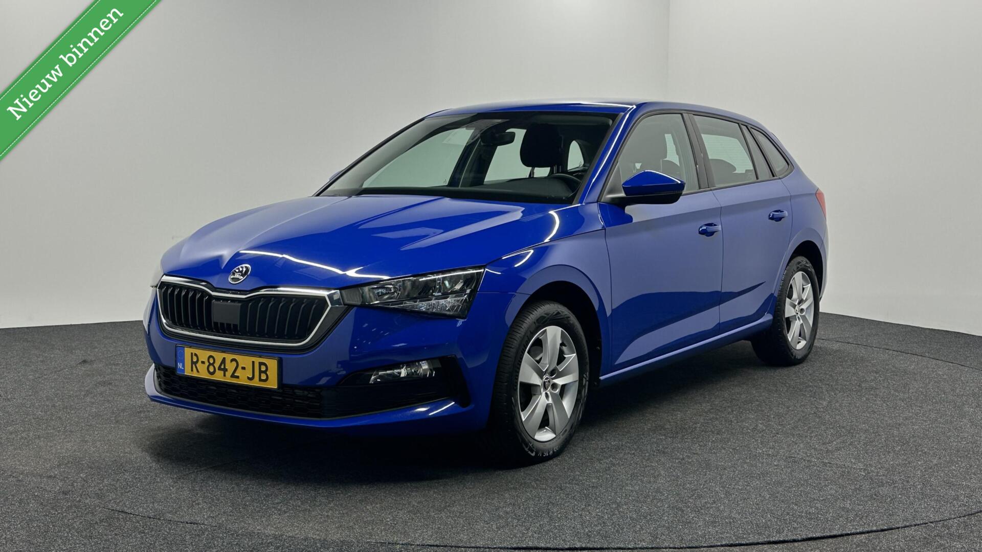 Skoda Scala 1.0 TSI Ambition CARPLAY CRUISE LM AIRCO 2022 - voorkant