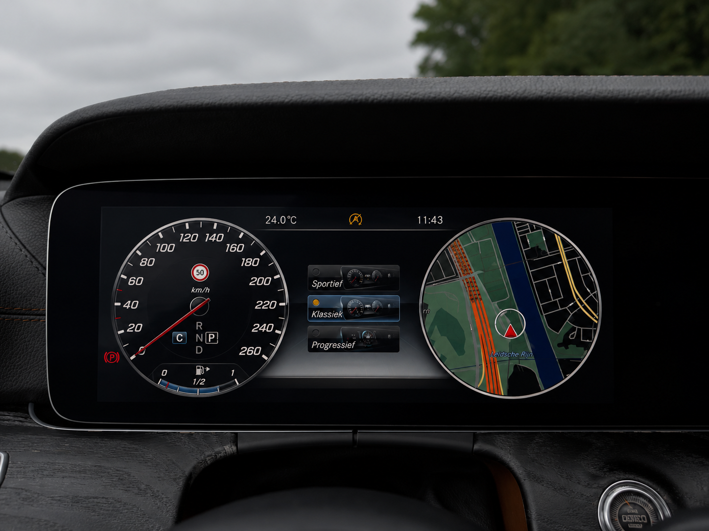 Foto van Mercedes-Benz E 200