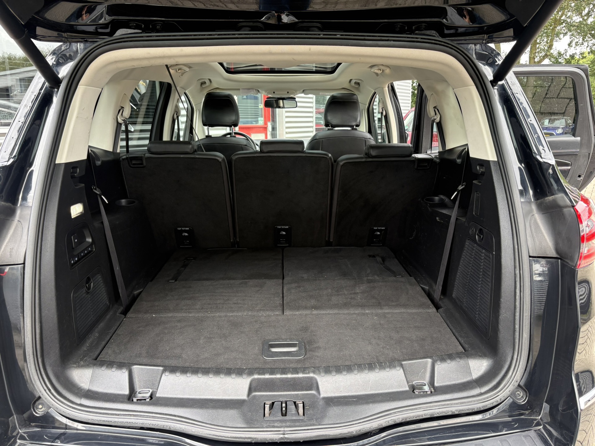 Foto van Ford S-max