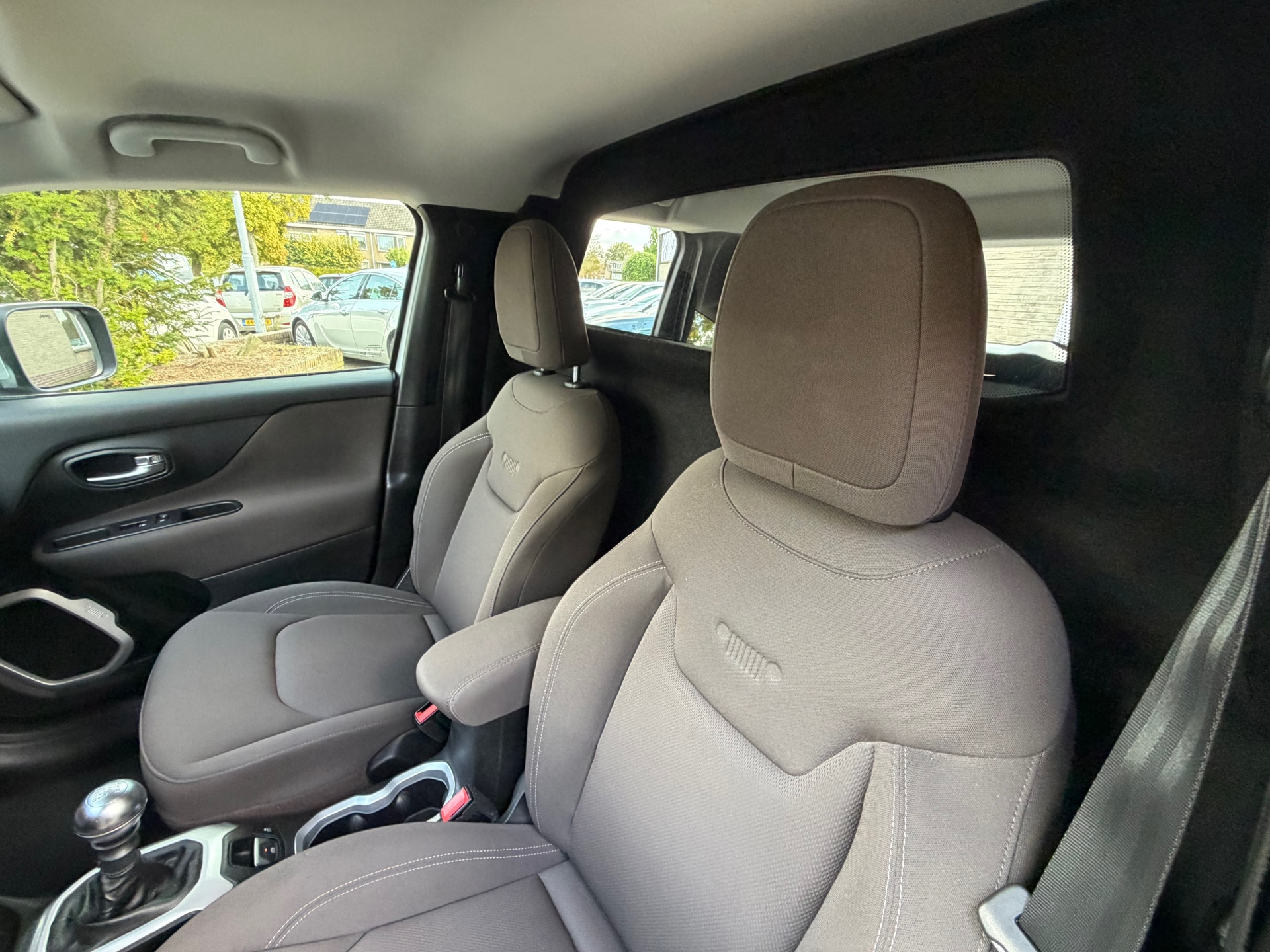 Foto van Jeep Renegade Van