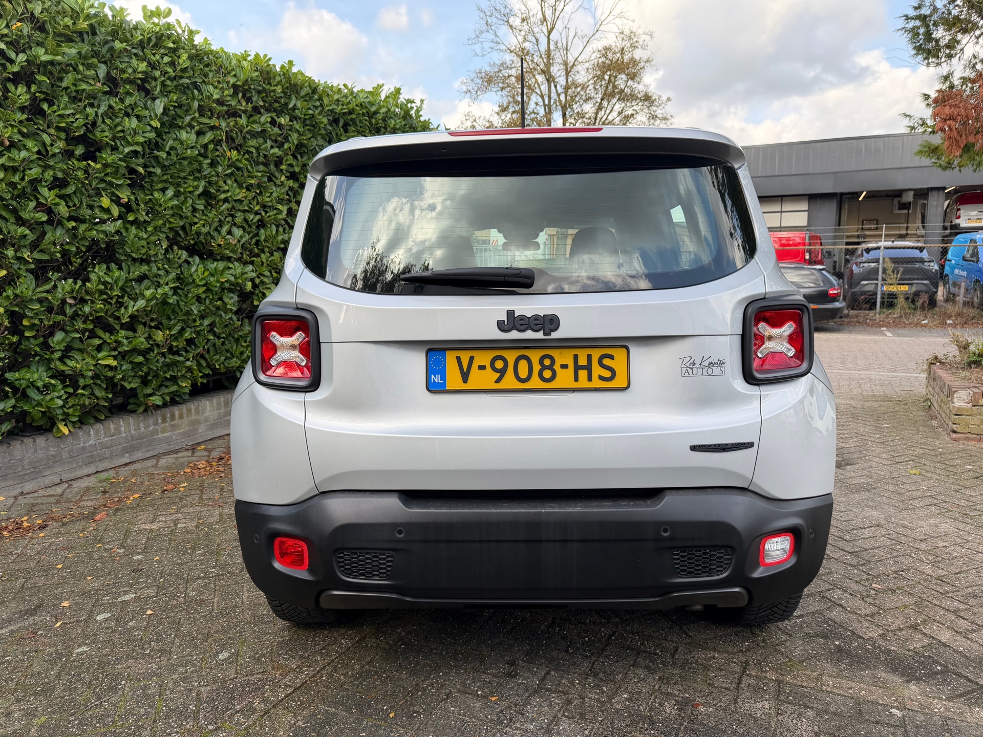 Foto van Jeep Renegade Van