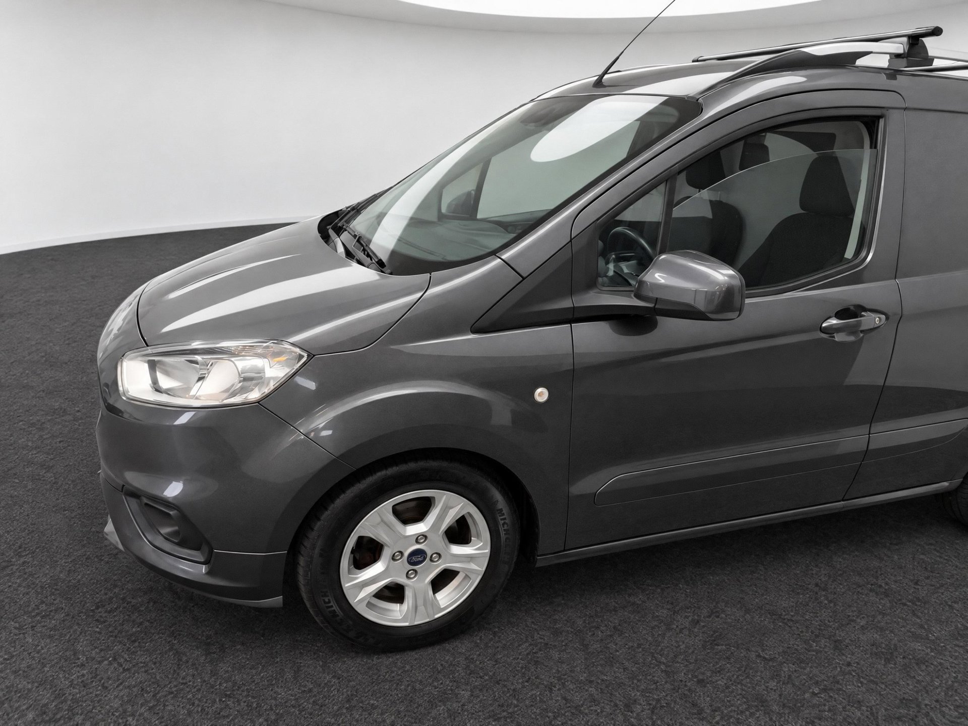 Foto van Ford Transit Courier