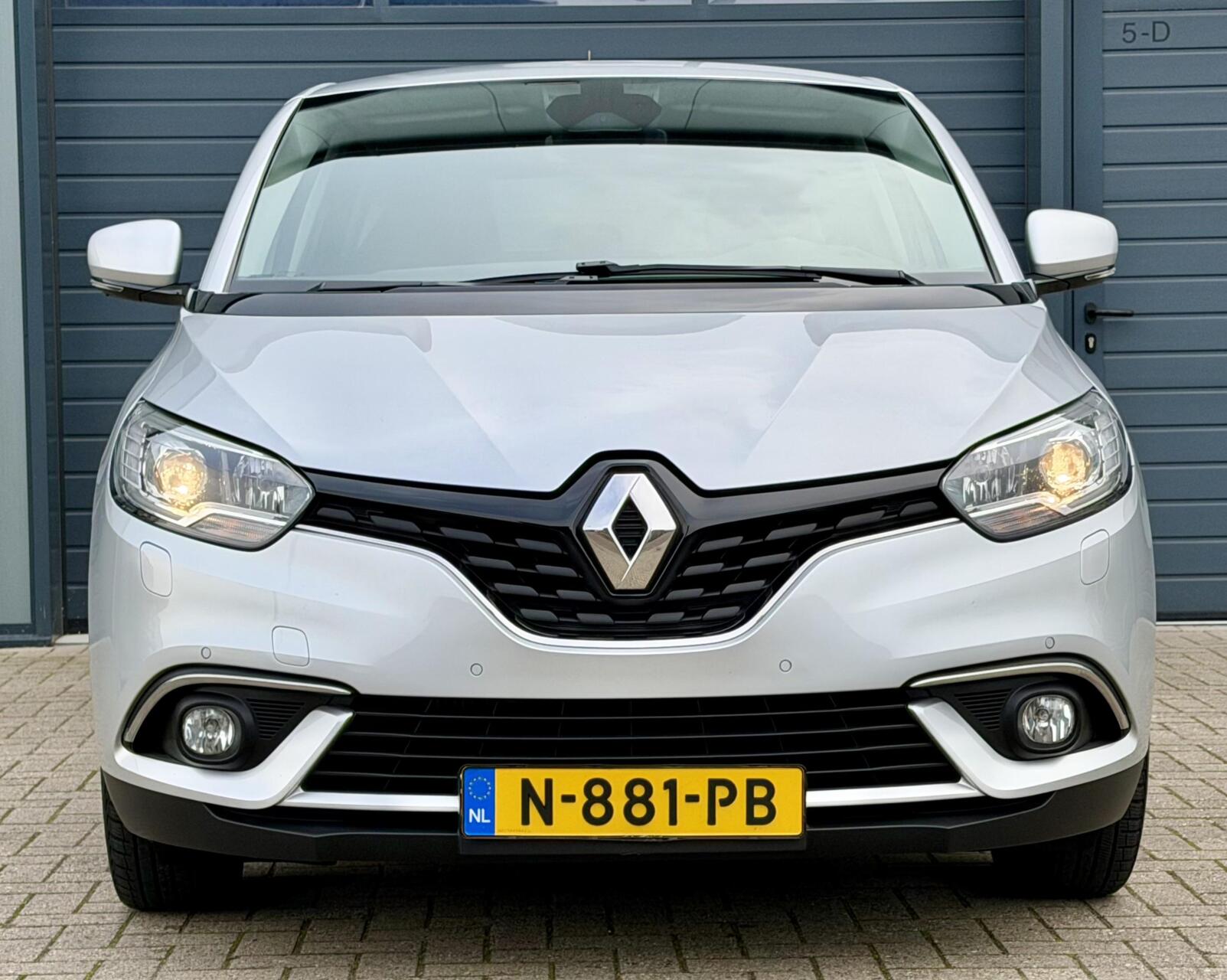 Foto van Renault Scénic
