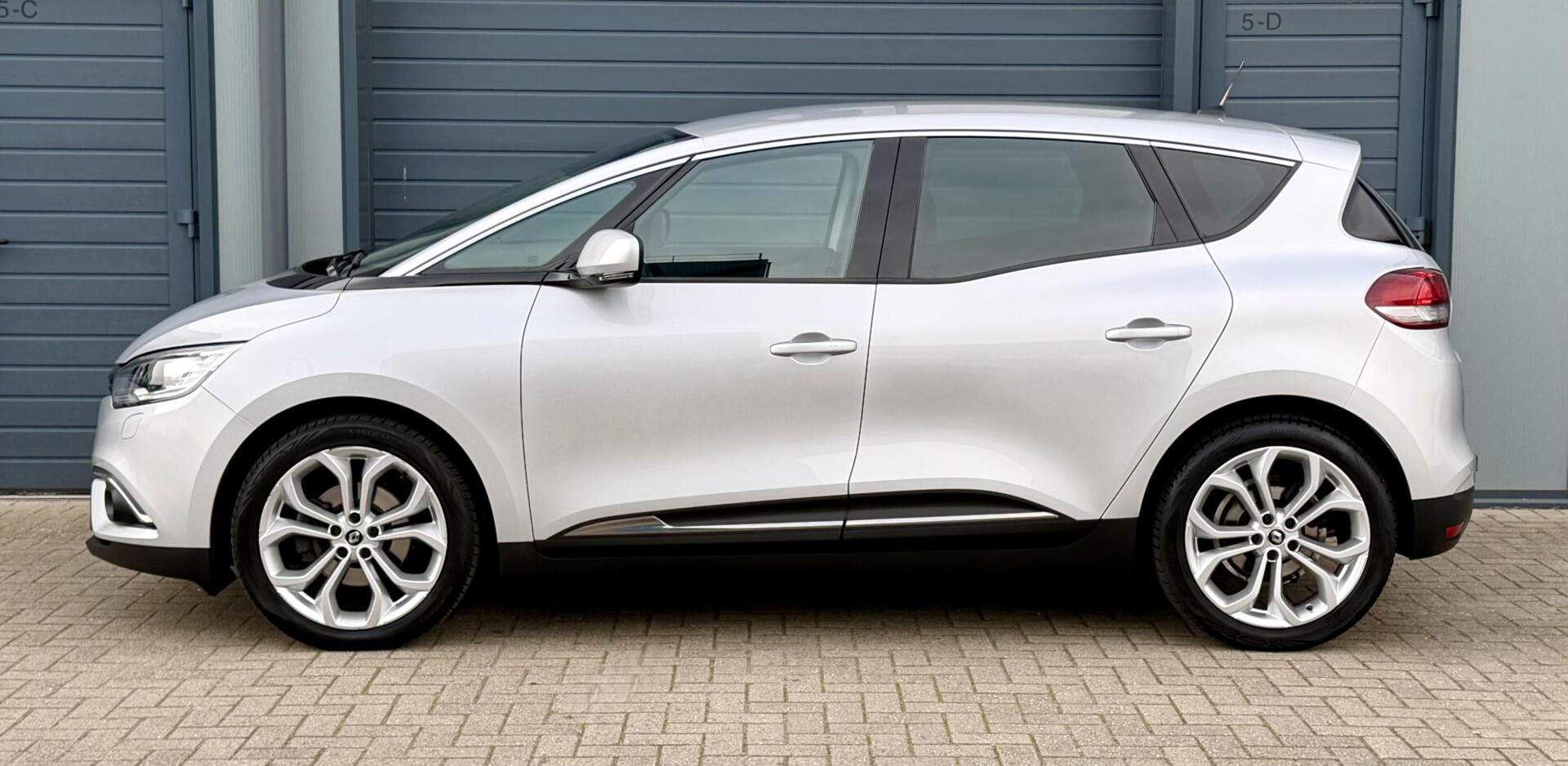 Foto van Renault Scénic