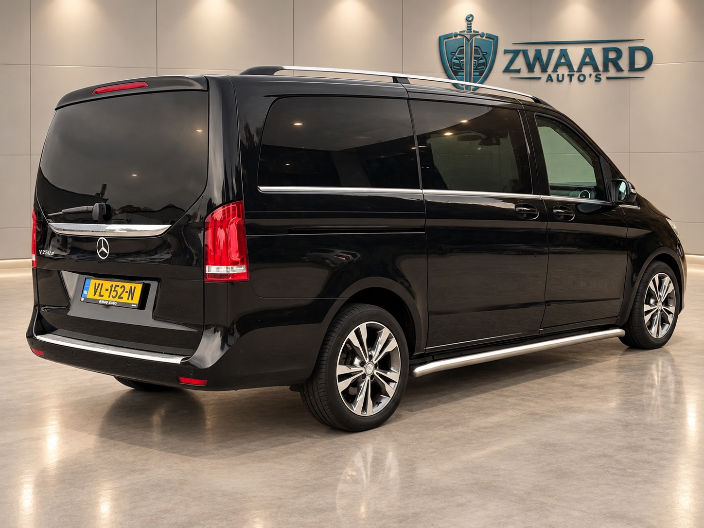 Foto van Mercedes-Benz V-klasse