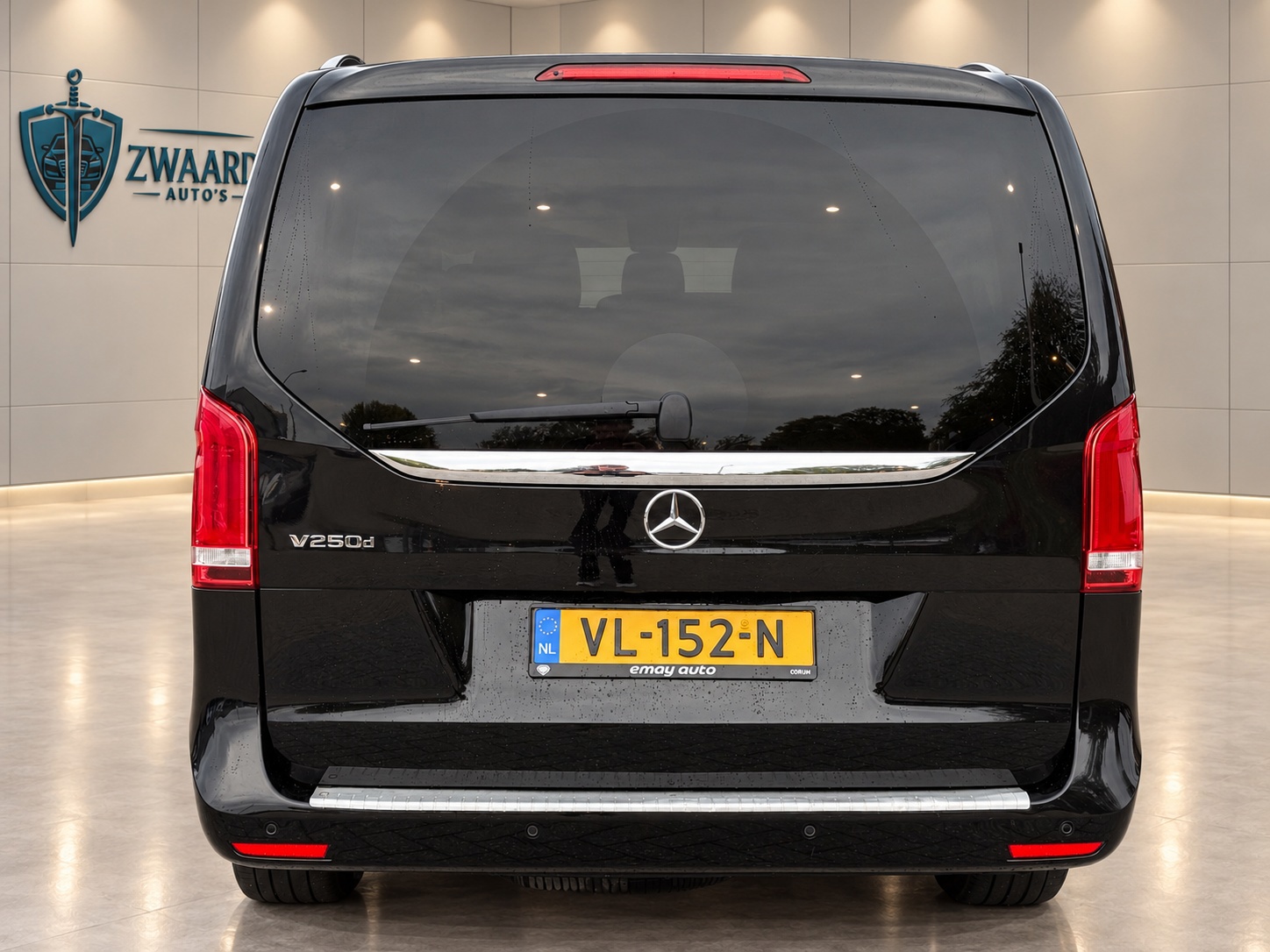 Foto van Mercedes-Benz V-klasse