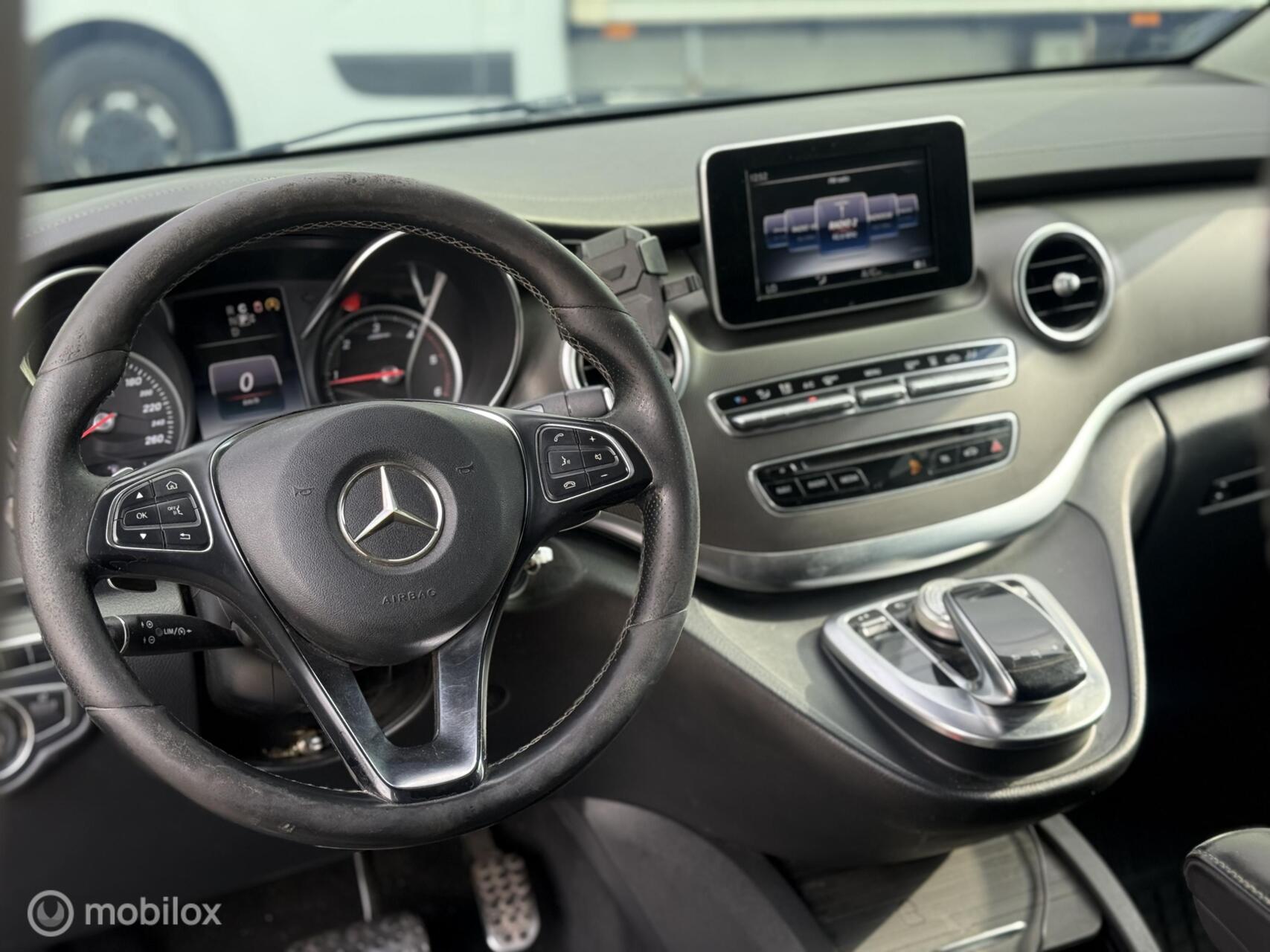 Foto van Mercedes-Benz V-klasse