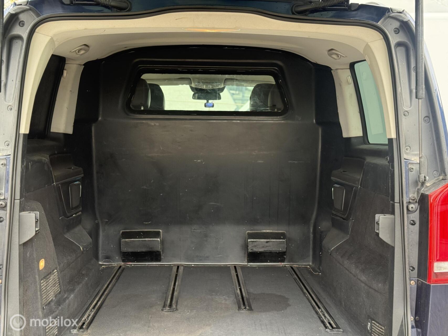 Foto van Mercedes-Benz V-klasse