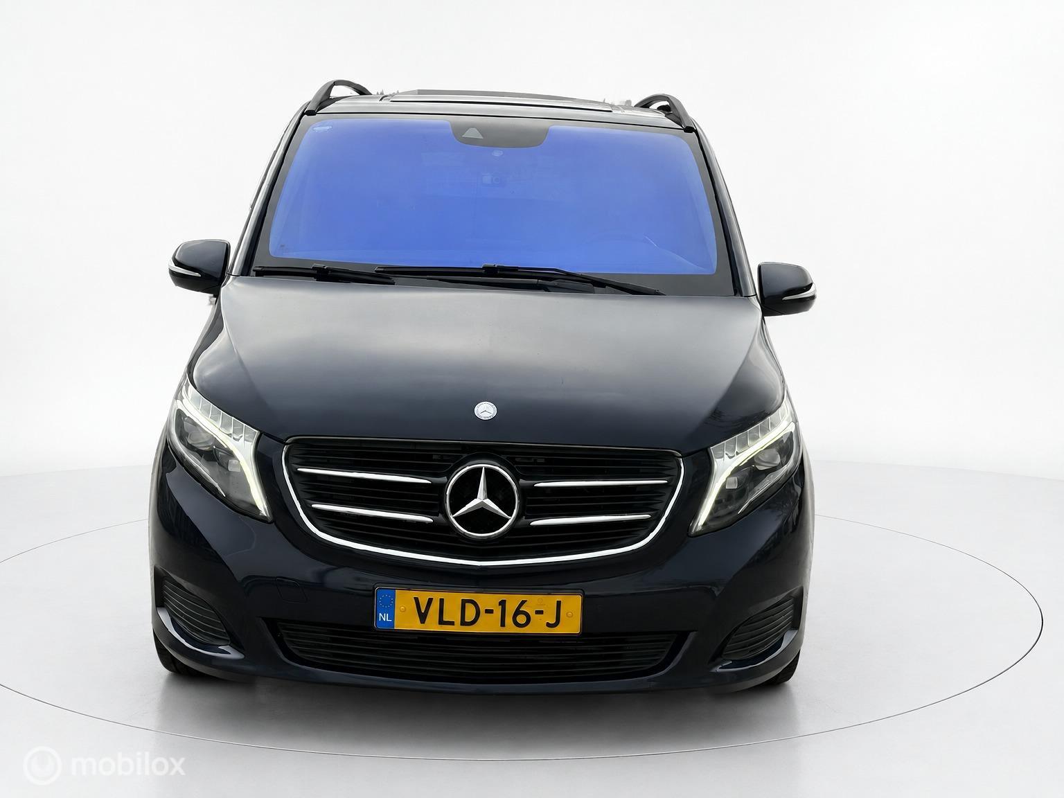 Foto van Mercedes-Benz V-klasse